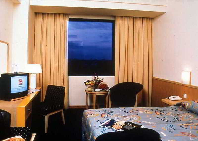 Hotel Arcadia Surabaya