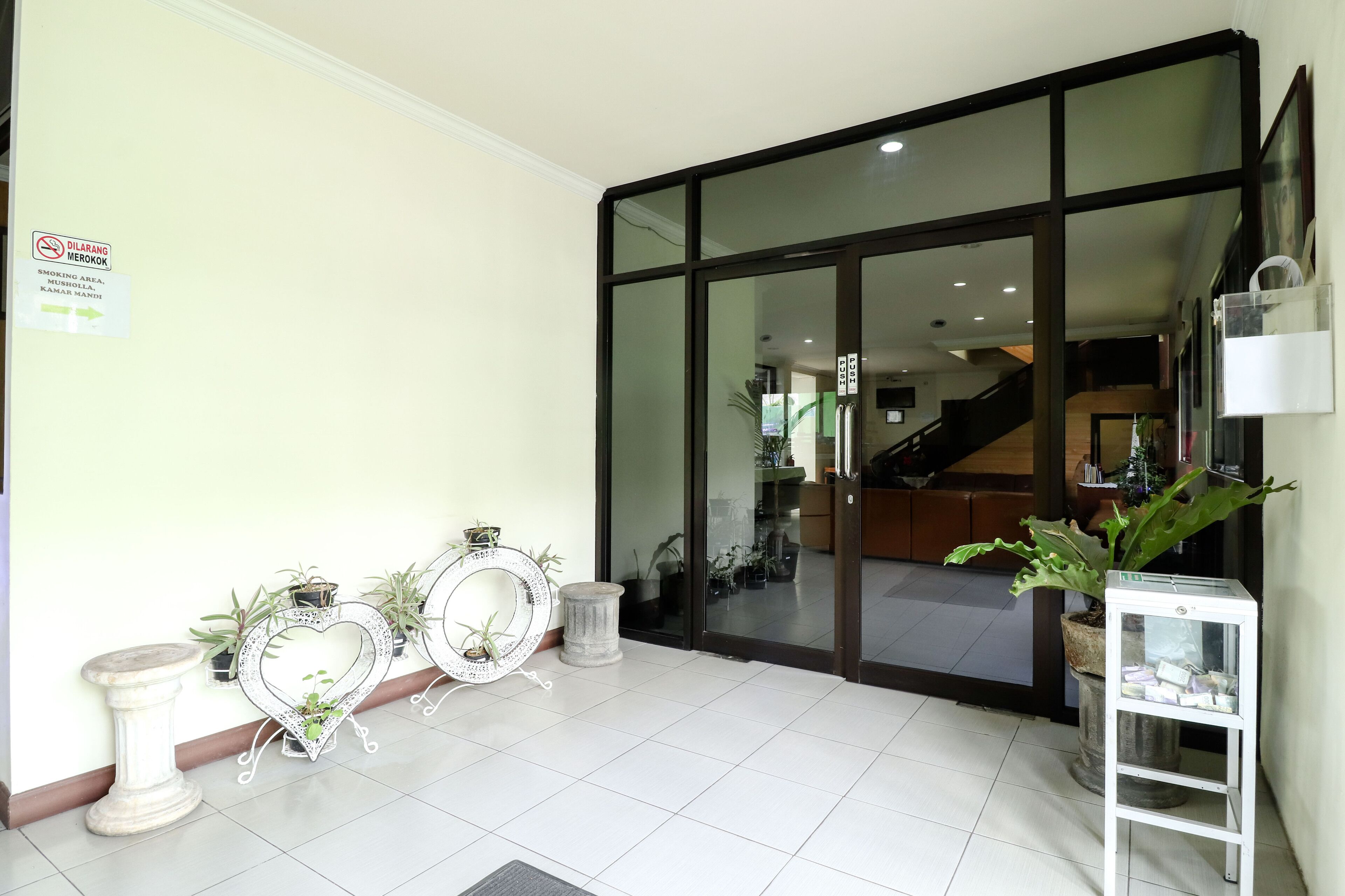 Hotel Cemara Surabaya