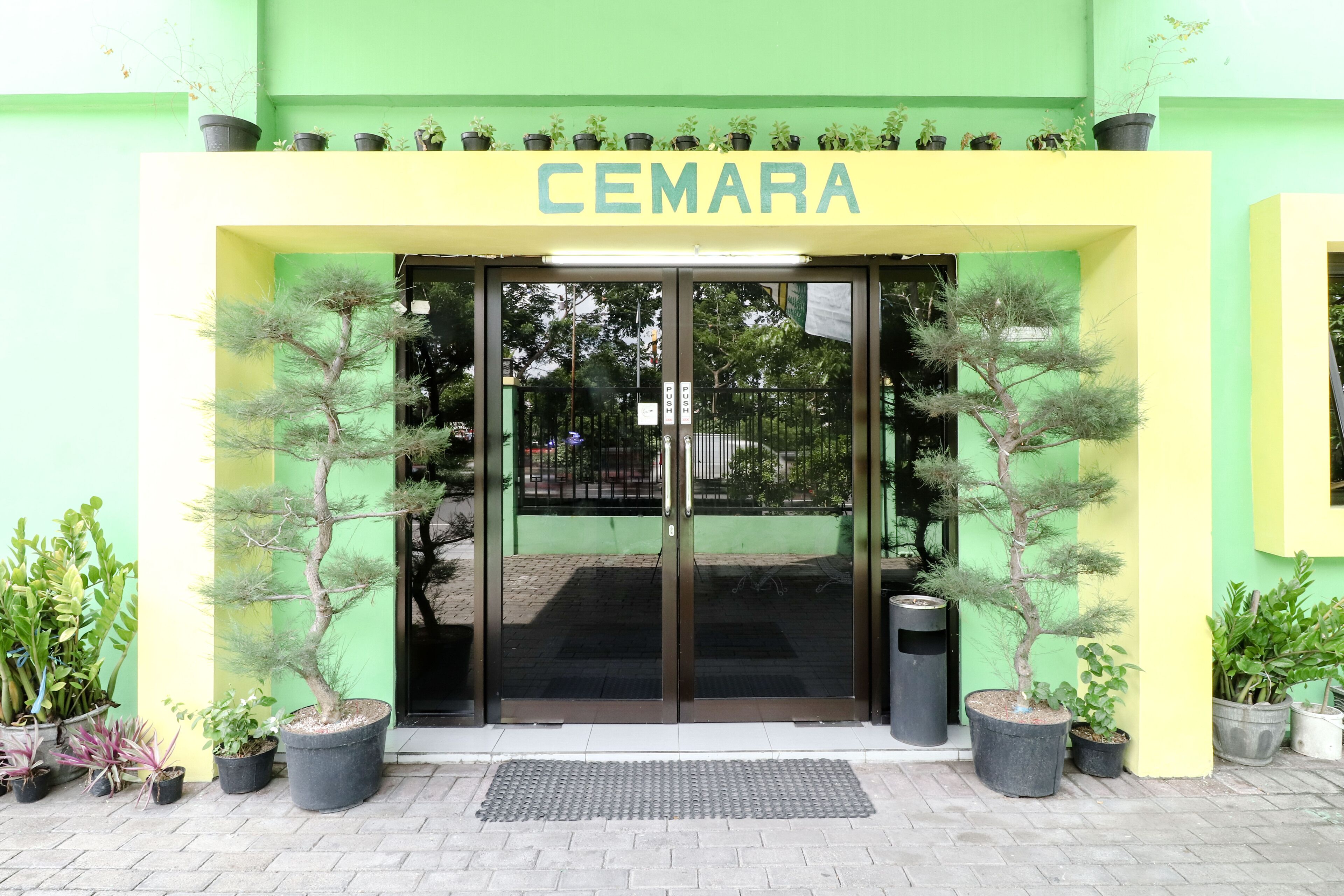 Hotel Cemara Surabaya