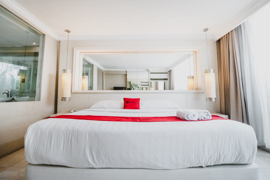 Hotel Rolling Stone by RedDoorz