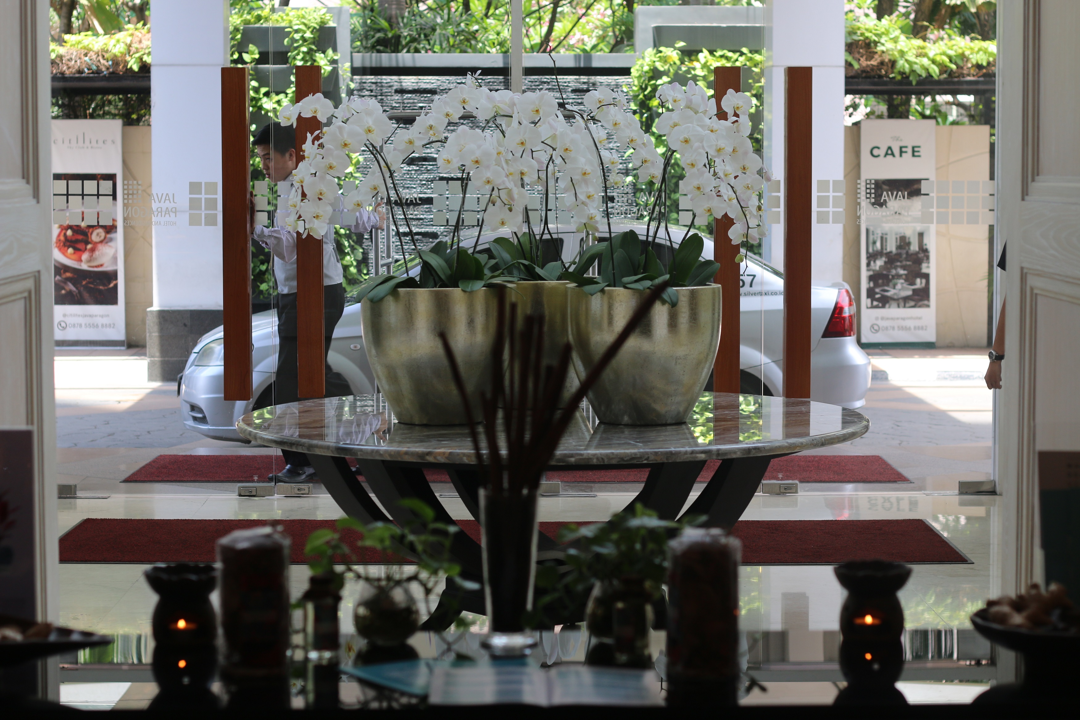 Java Paragon Hotel & Residence