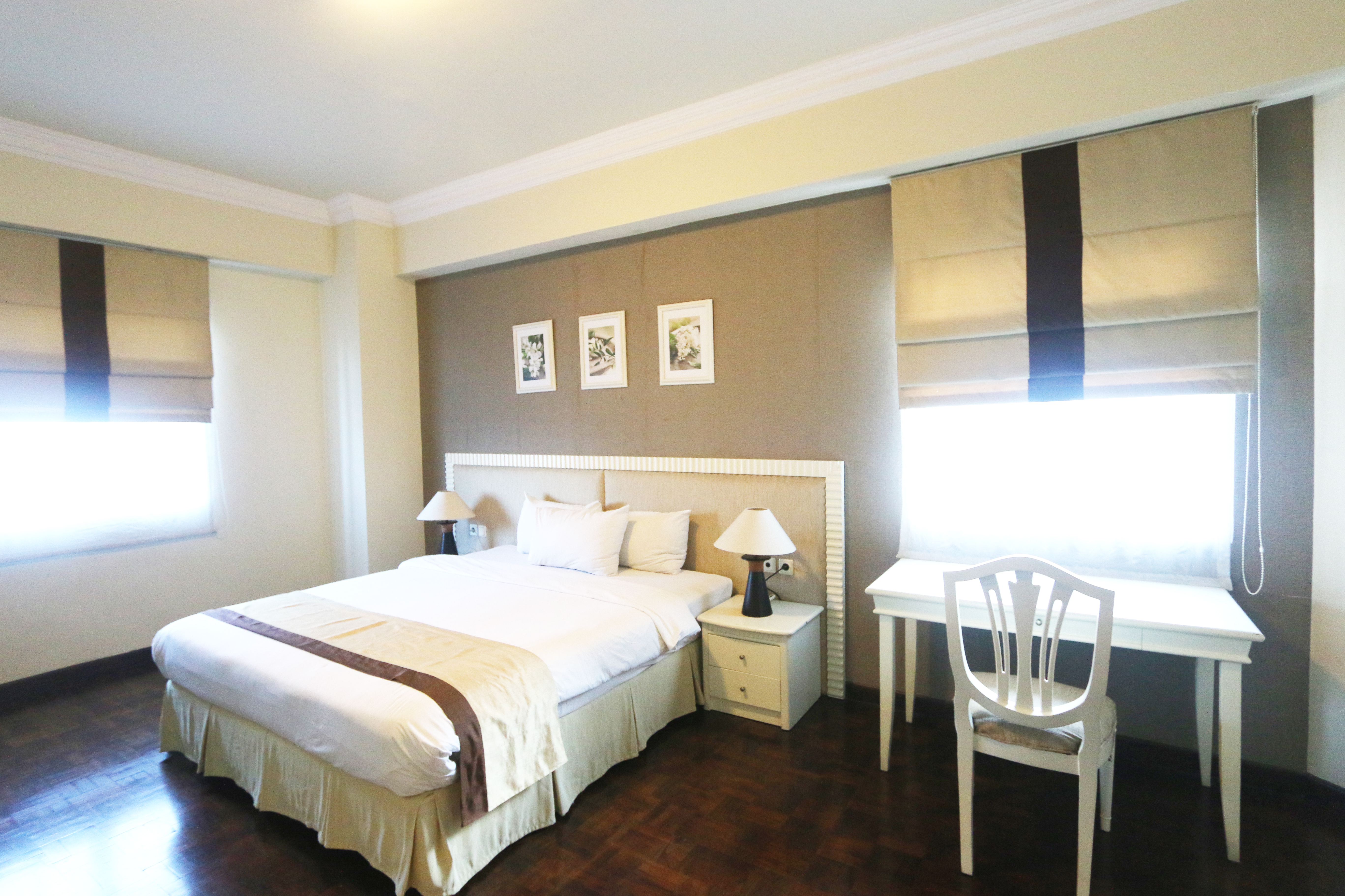 Java Paragon Hotel & Residence