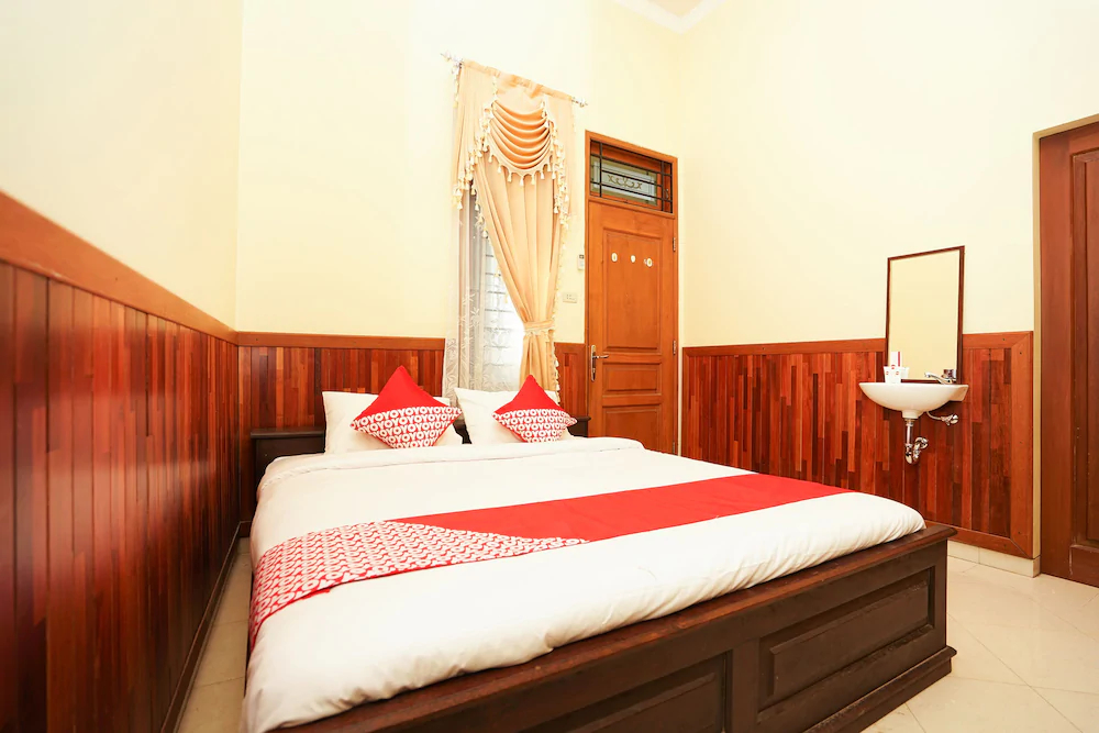Kembang Kuning Residence Syariah by OYO Rooms