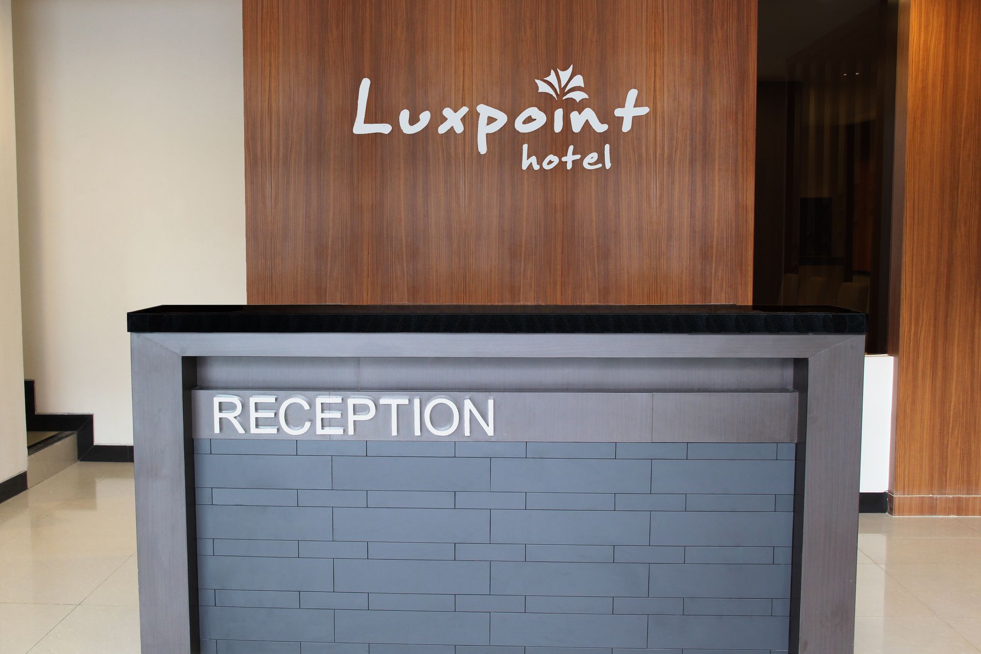 Luxpoint Hotel Surabaya
