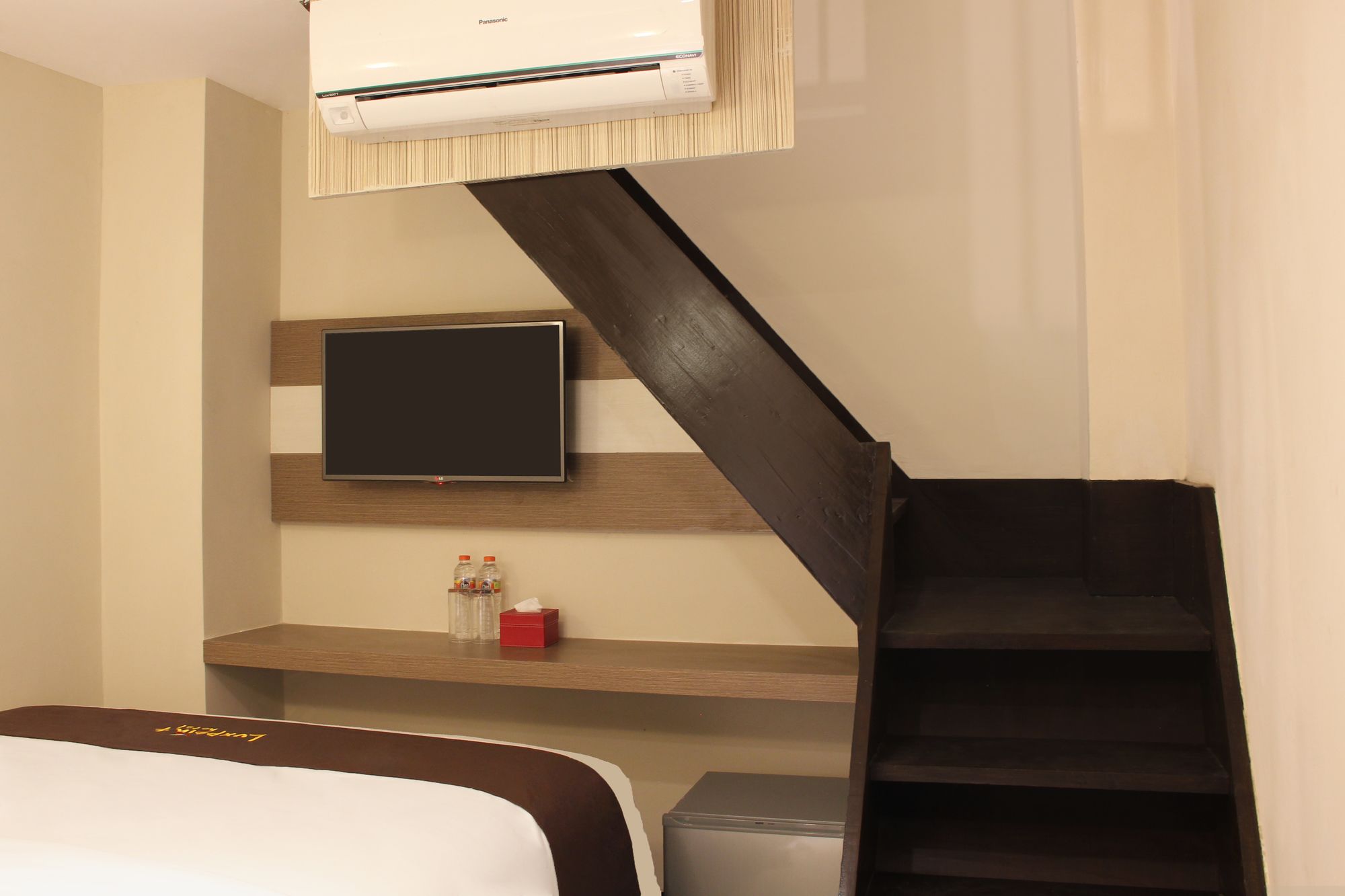 Luxpoint Hotel Surabaya