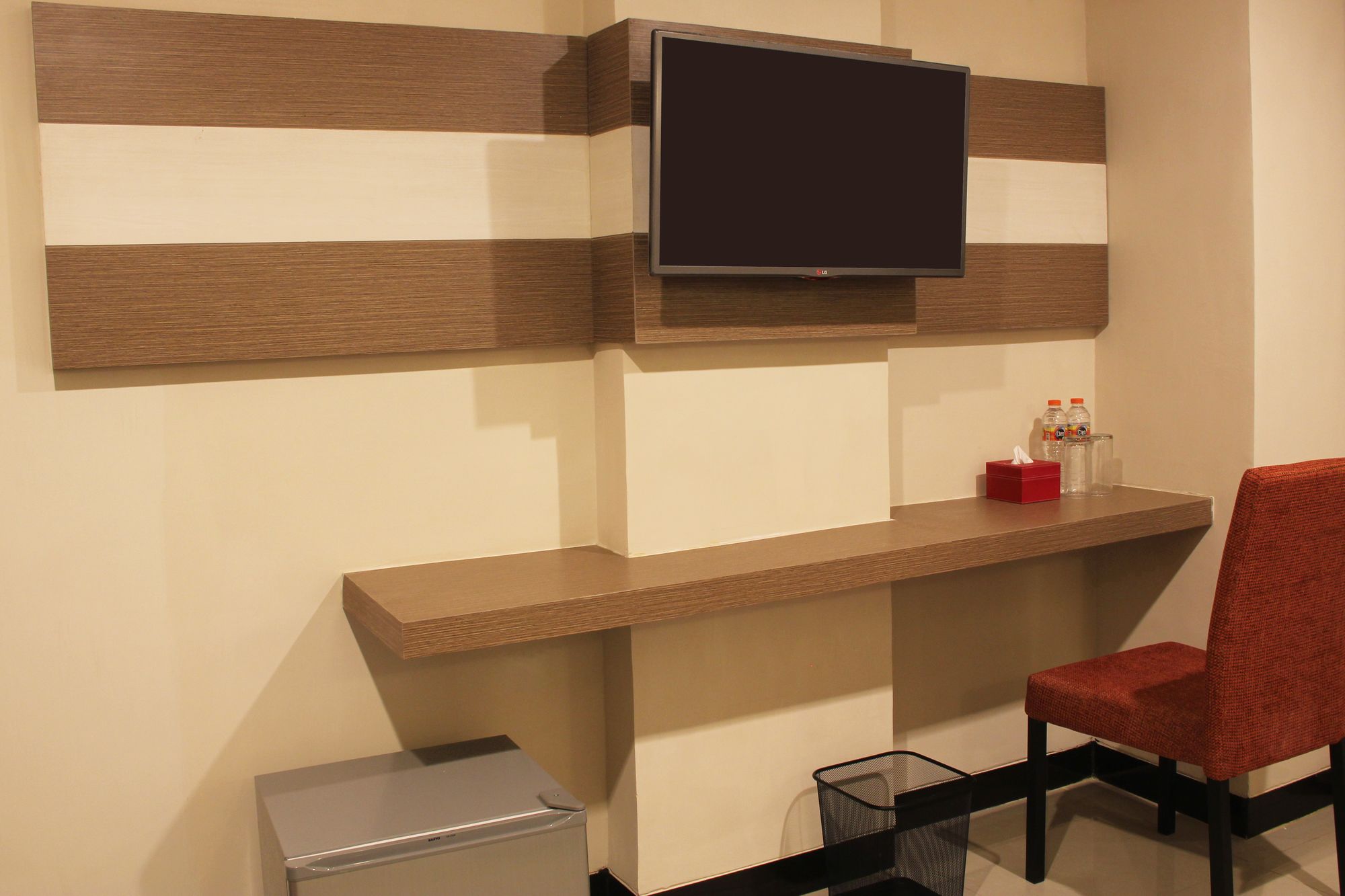 Luxpoint Hotel Surabaya