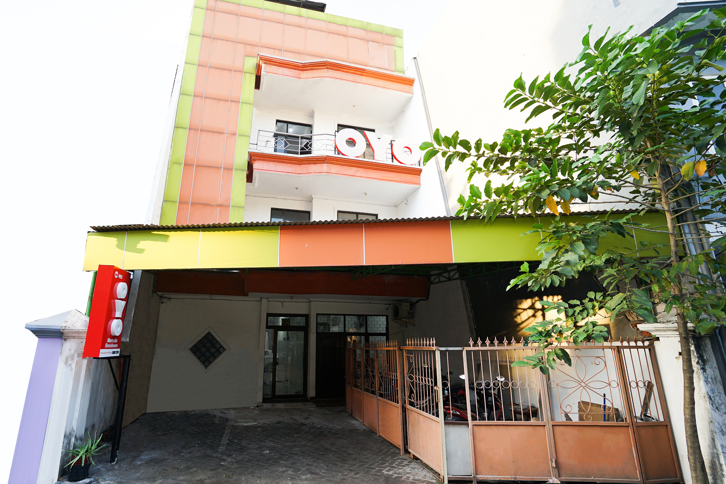 Marcello Residence By OYO Rooms