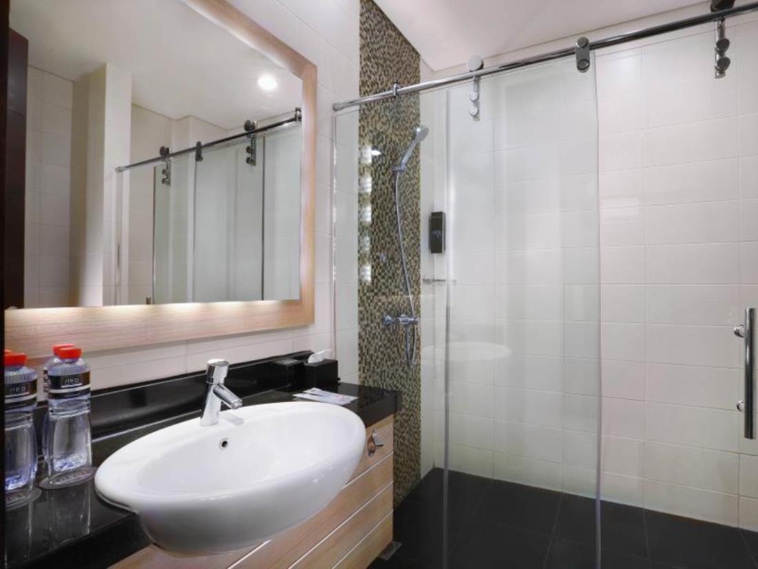 Hotel NEO Gubeng Surabaya