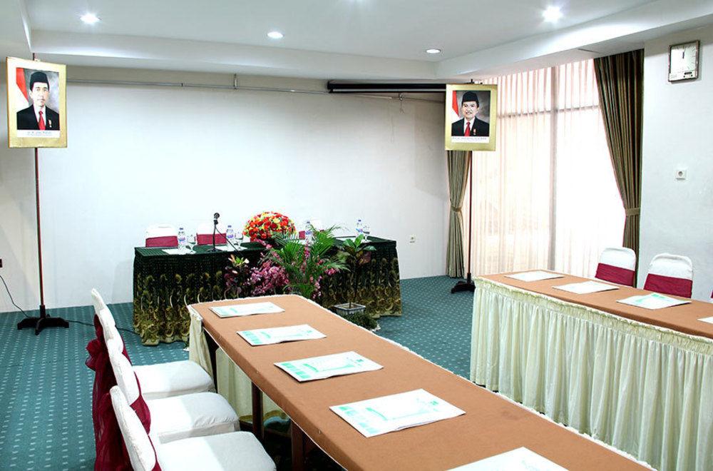 New Grand Park Surabaya