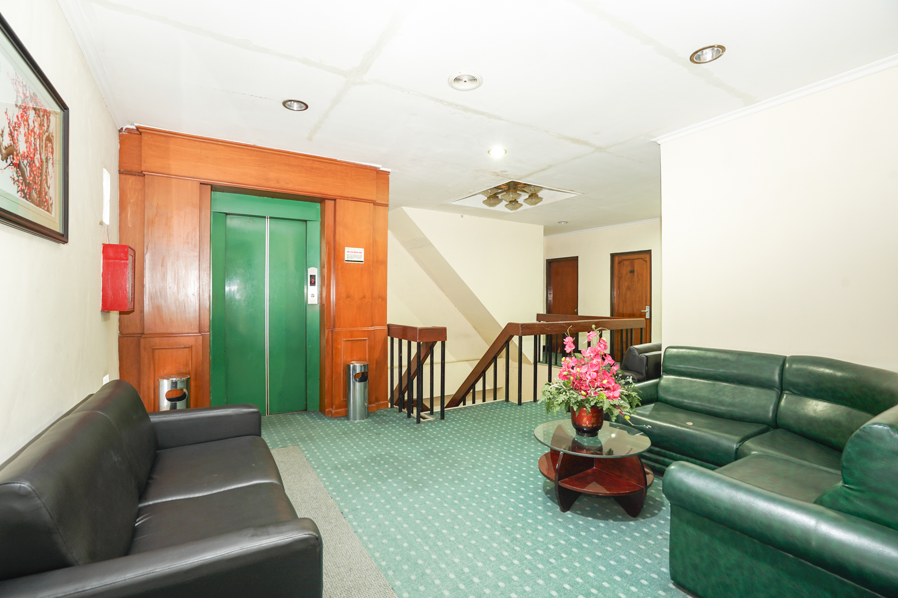 OYO 242 New Grand Park Hotel