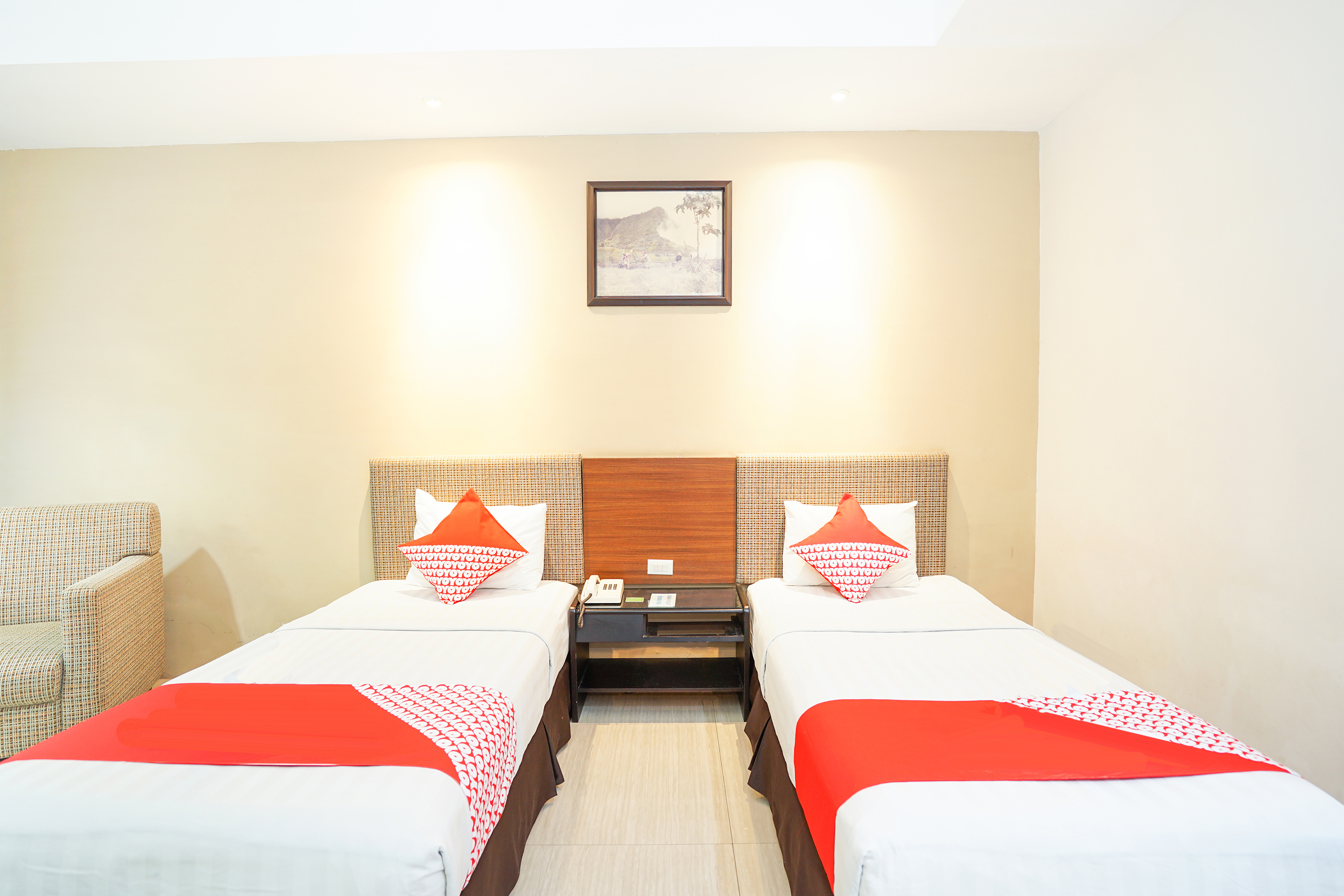 OYO 242 New Grand Park Hotel