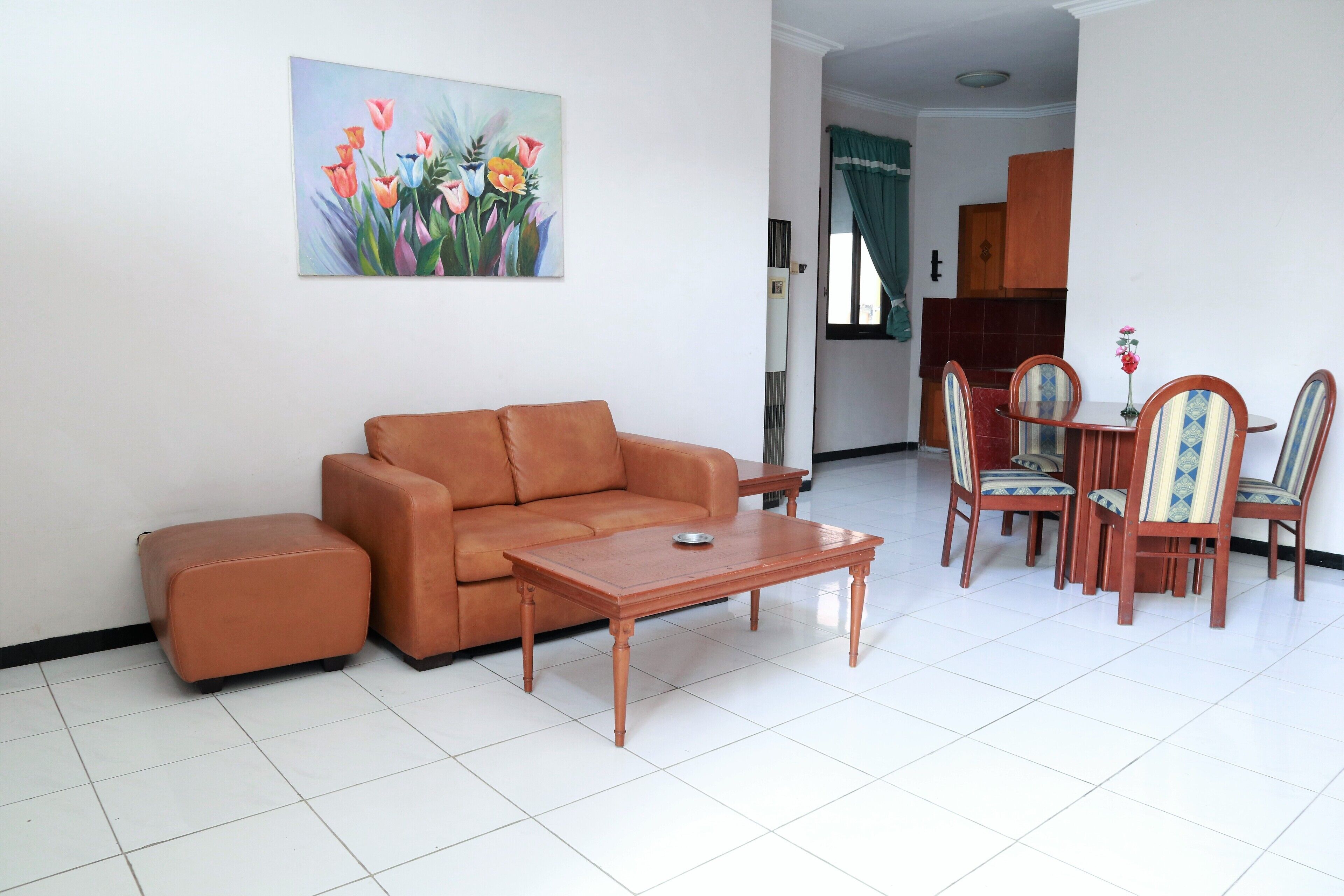 OYO 377 Istana Permata Juanda