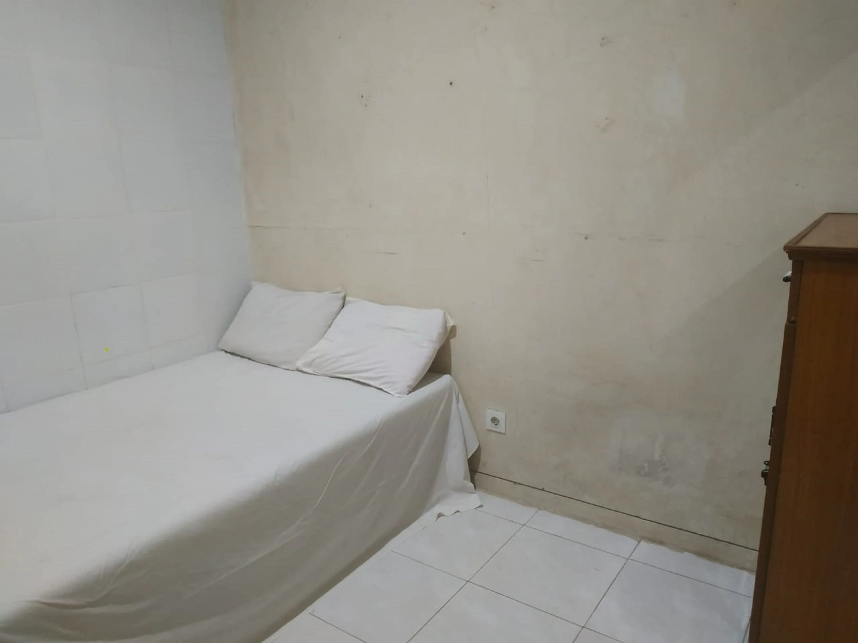 Oyo 91165 Undaan Residence