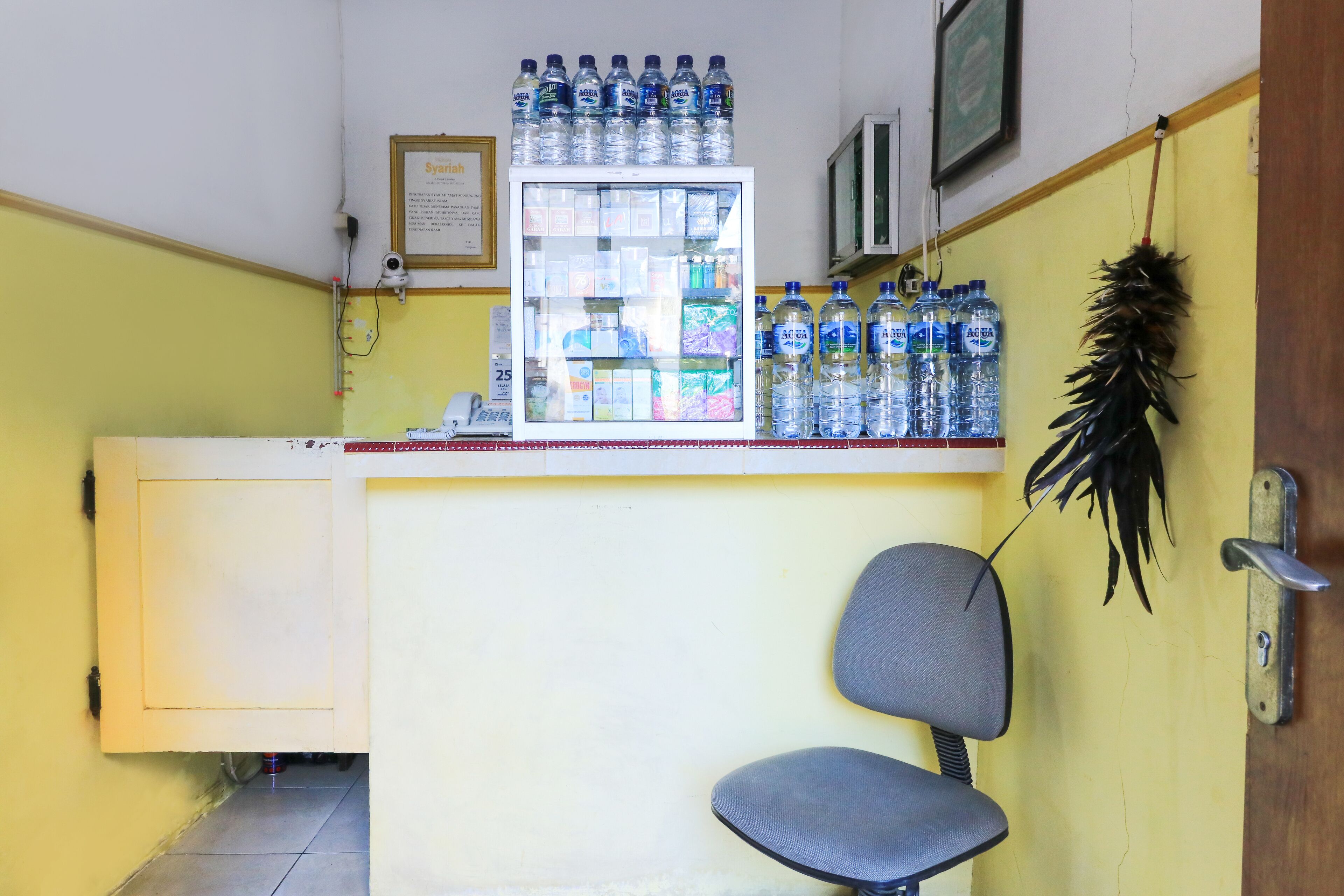 Prenjak Syariah by OYO Rooms