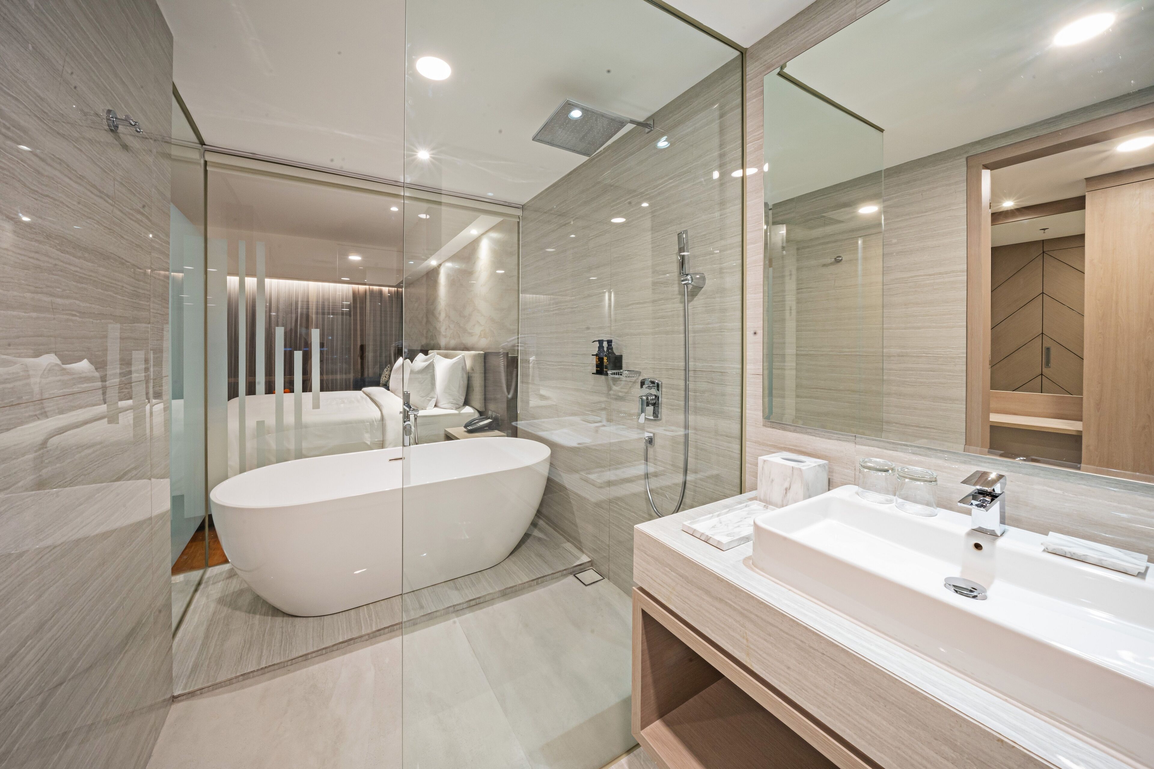 Platinum Hotel Tunjungan Surabaya