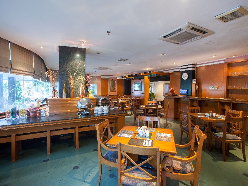 RedDoorz Plus @ Surabaya City Center