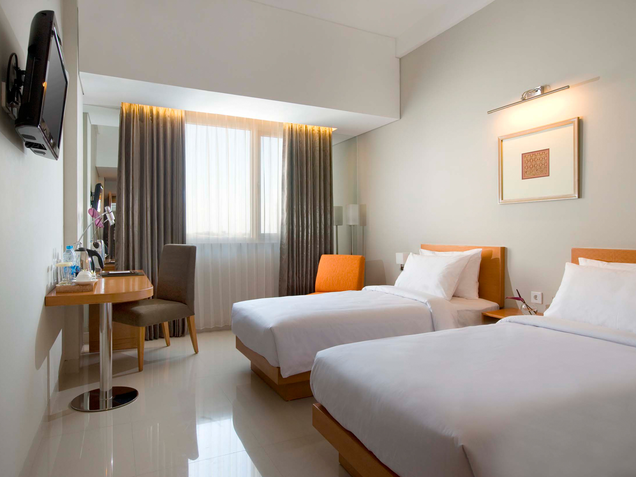 The Capital Hotel & Resort