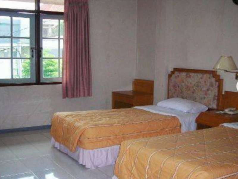 Savira Guest House