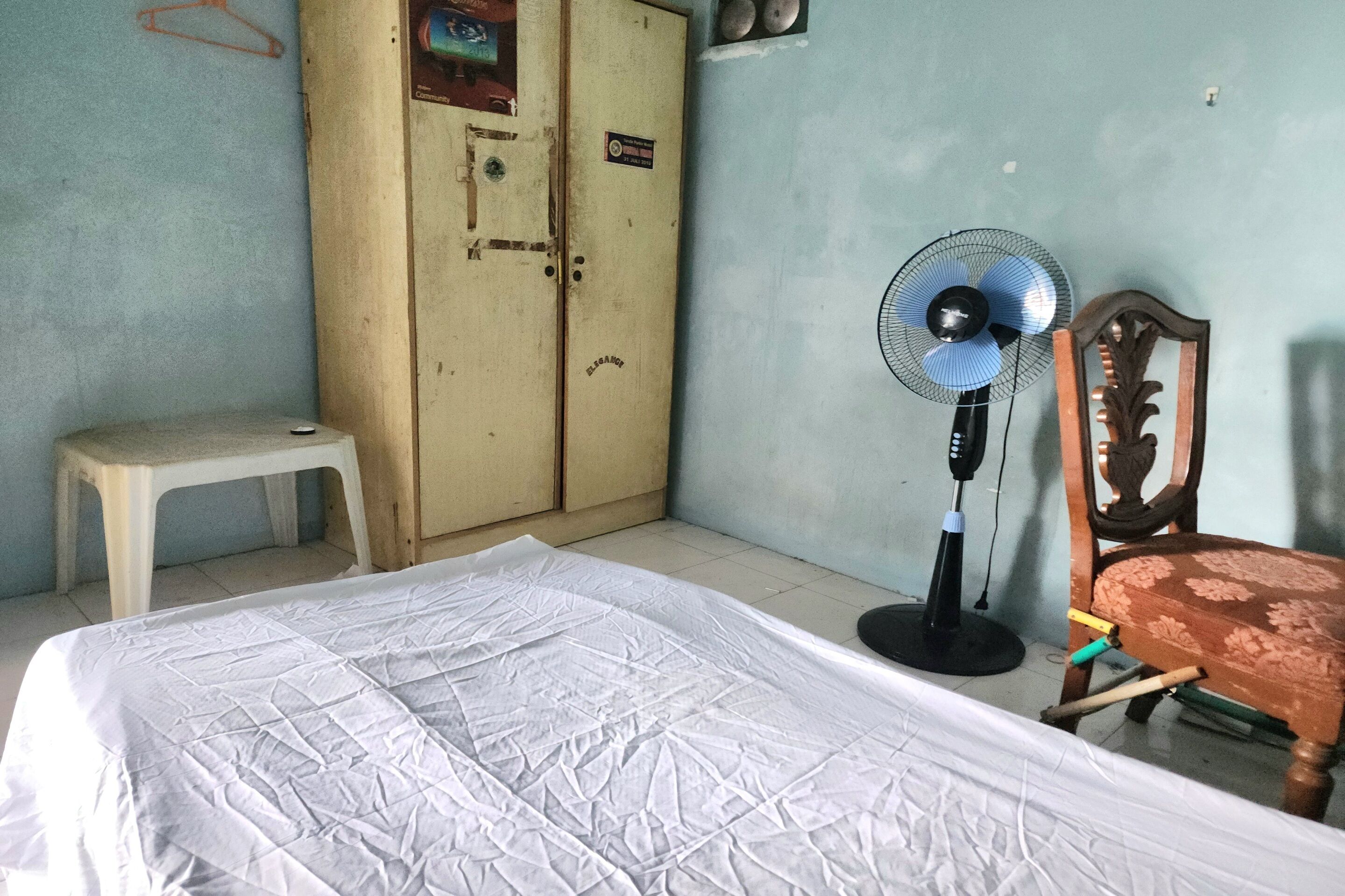Spot On 93894 Jamil Homestay Syariah
