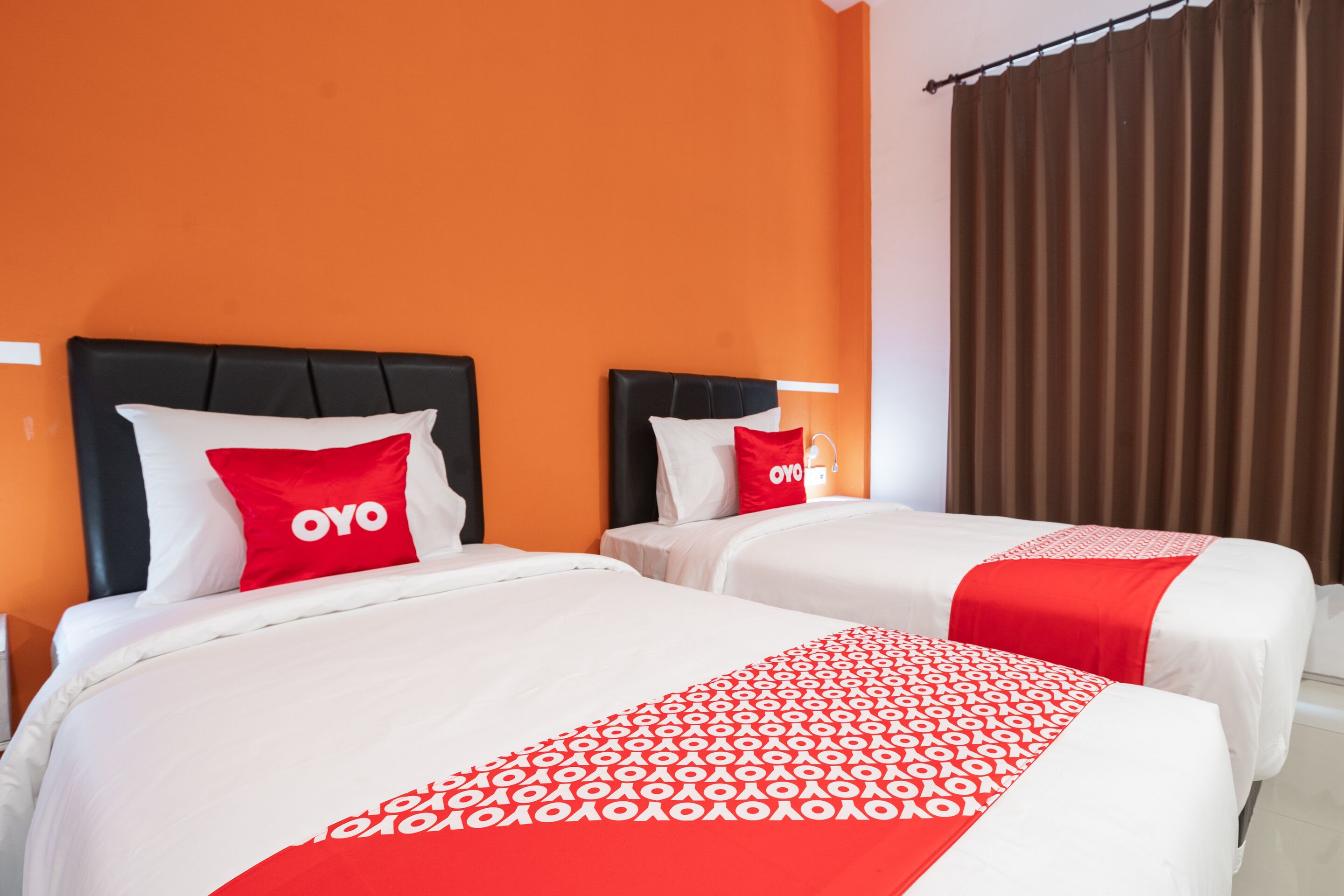 Urban 18 by OYO Rooms