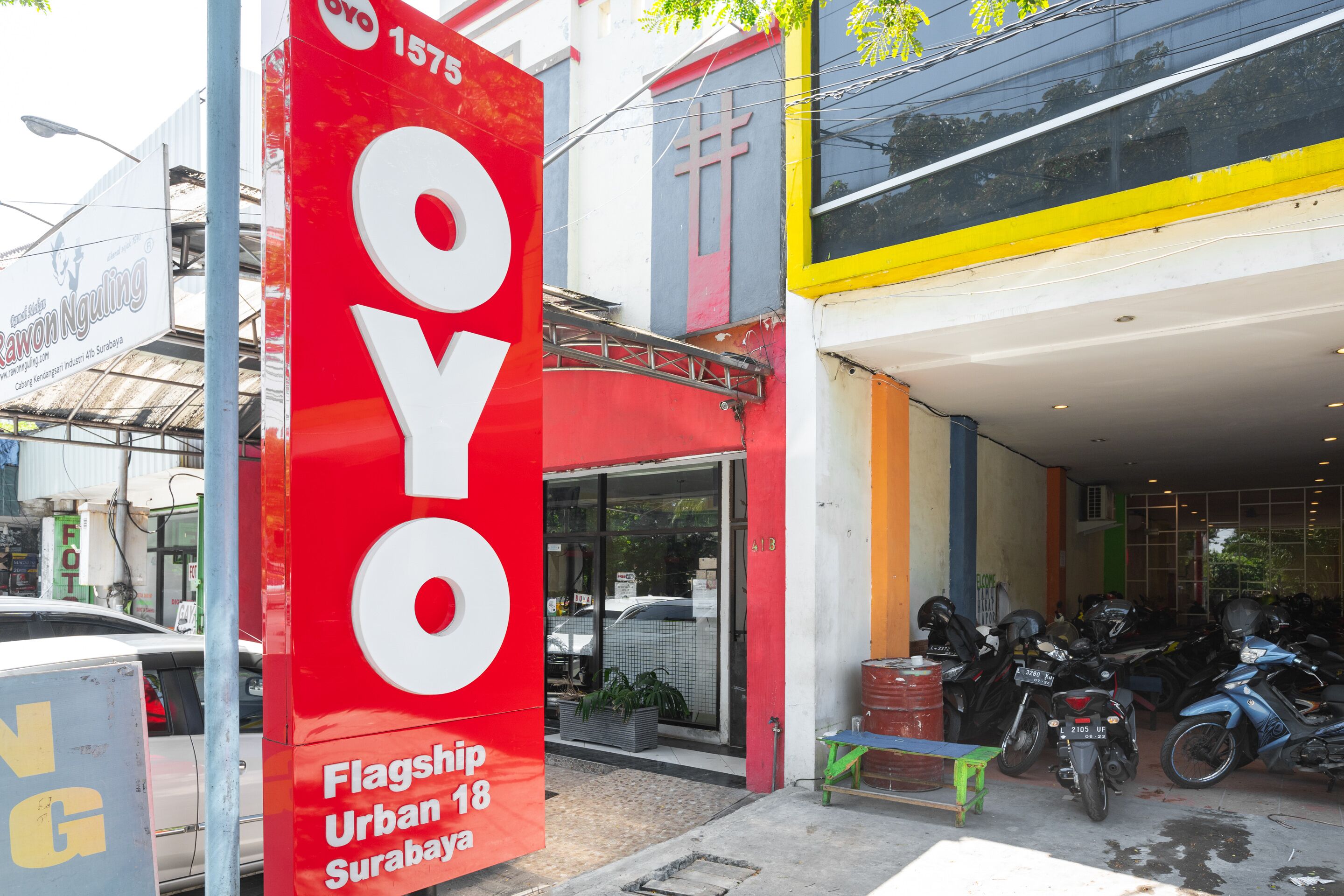 Urban 18 by OYO Rooms