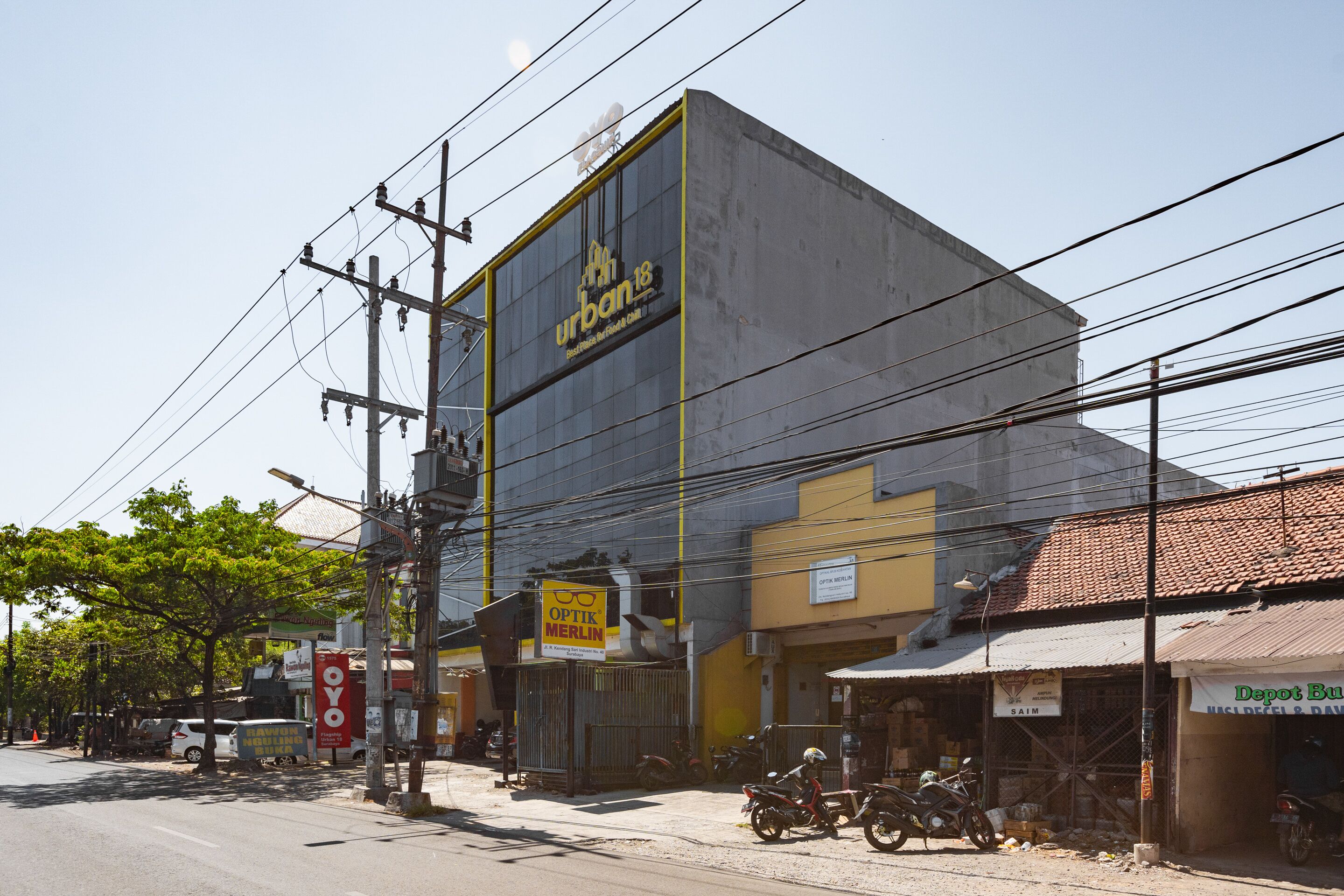 Urban 18 by OYO Rooms