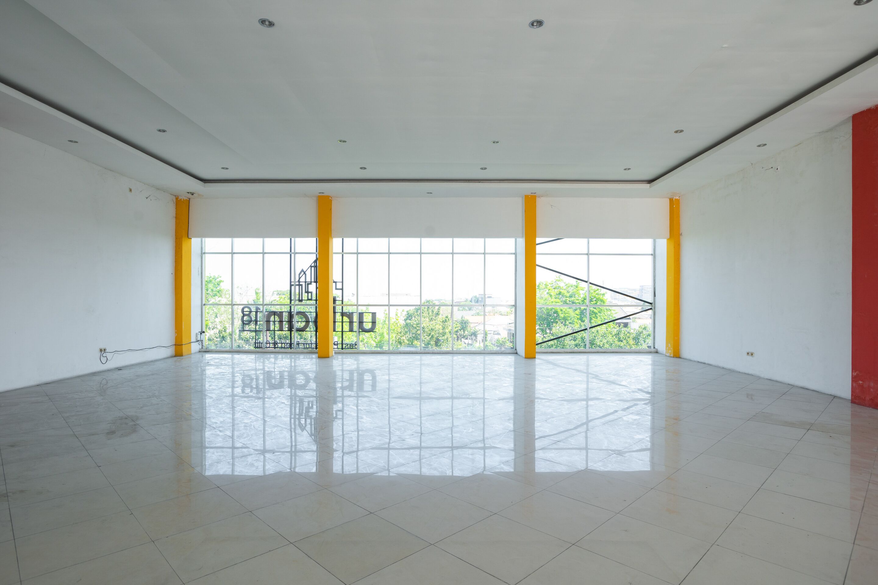 Urban 18 by OYO Rooms