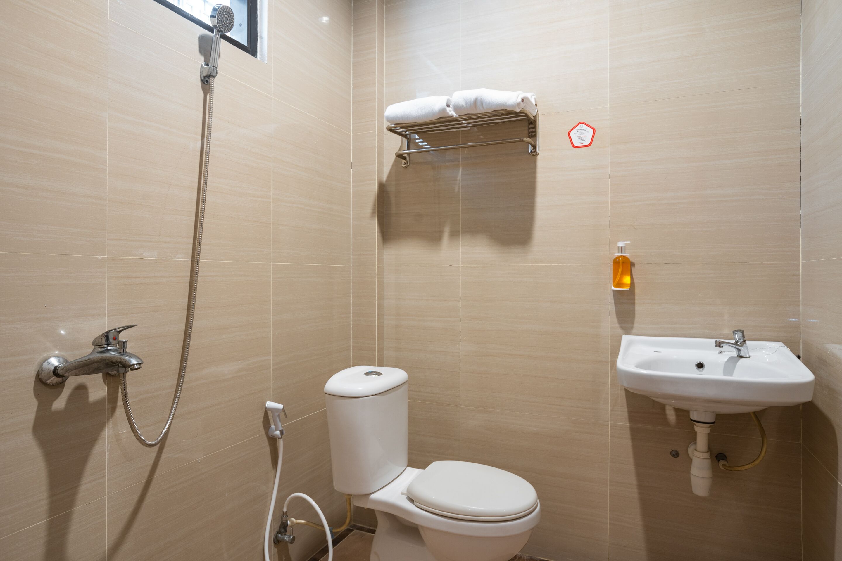 Urban 18 by OYO Rooms