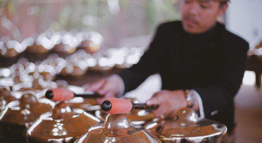 Ayom Java Village Solo