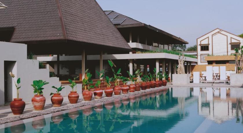 Ayom Java Village Solo