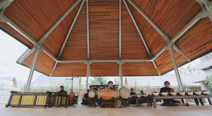 Ayom Java Village Solo