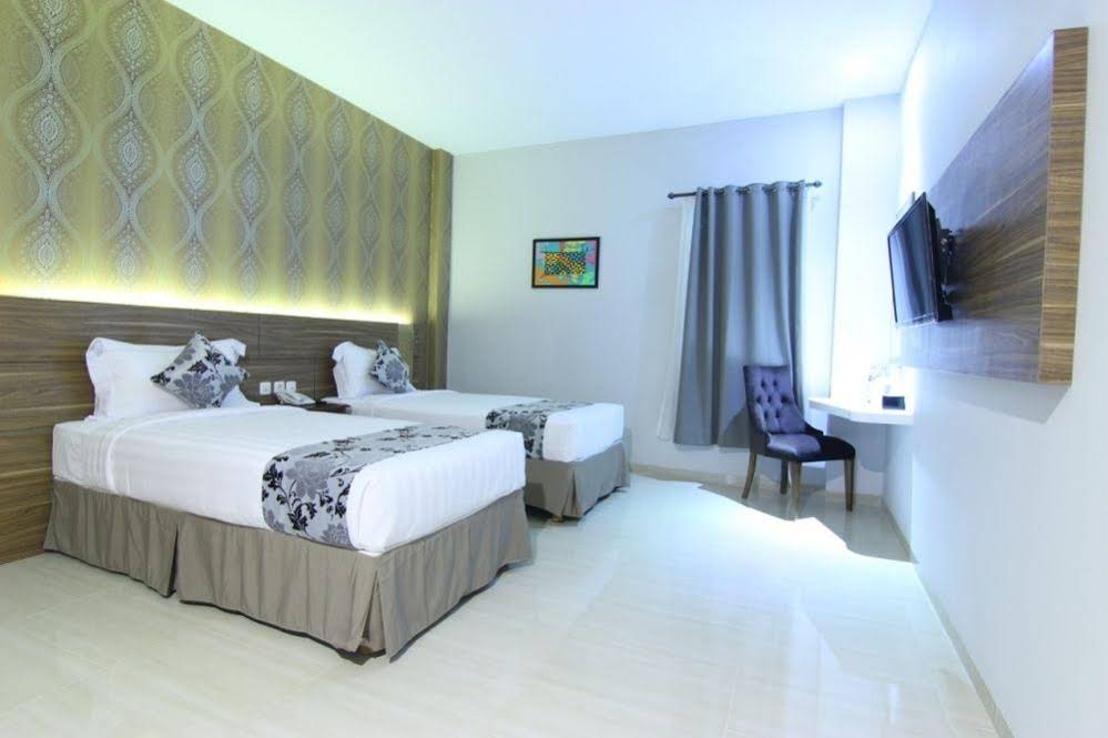 Grand Amira Hotel