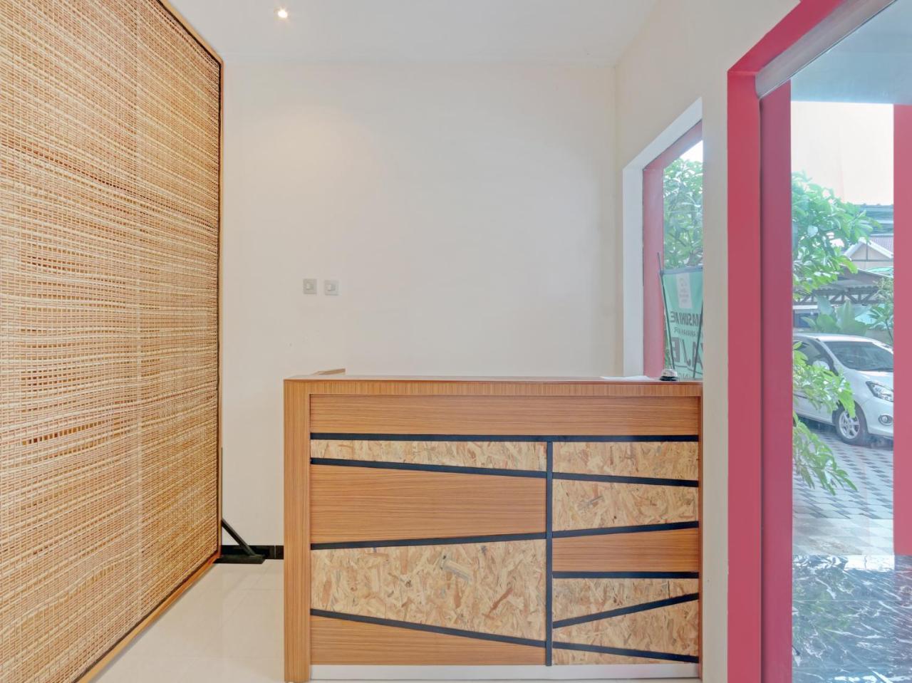 Griya Amanah Jajar Syariah by OYO Rooms