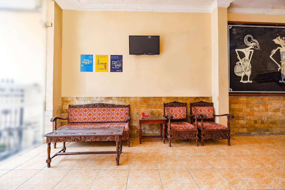 Hotel Mekar Sari by OYO