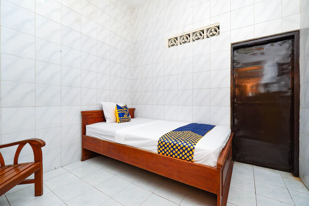 Hotel Mekar Sari by OYO