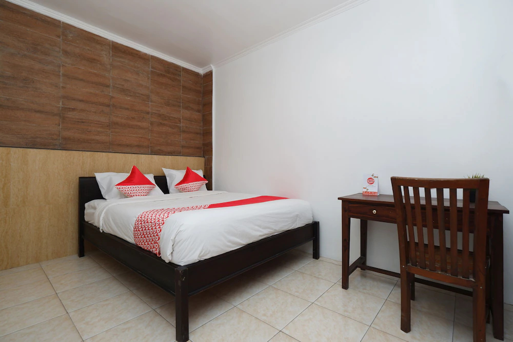 Orchid House by OYO Rooms