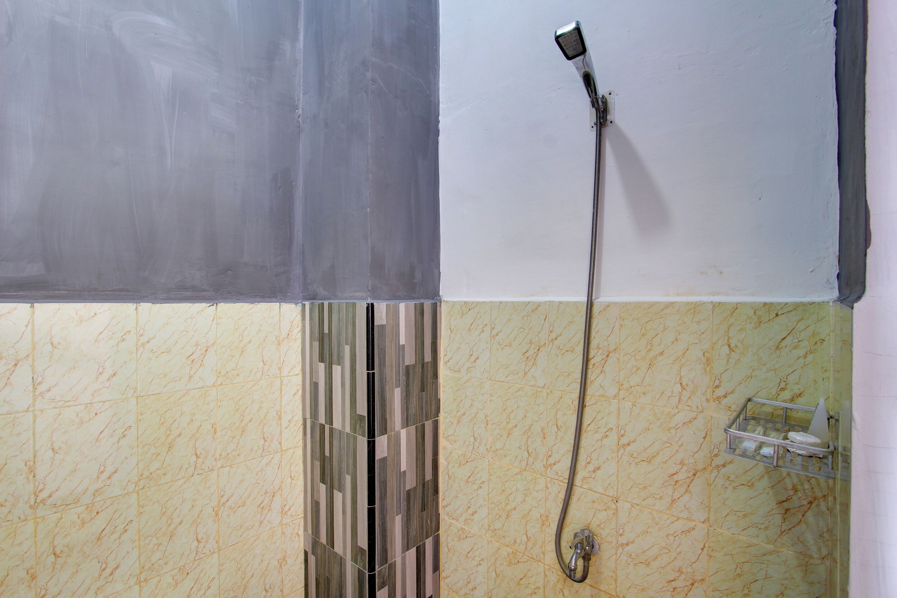 Soren Hotel And Coffee By Oyo