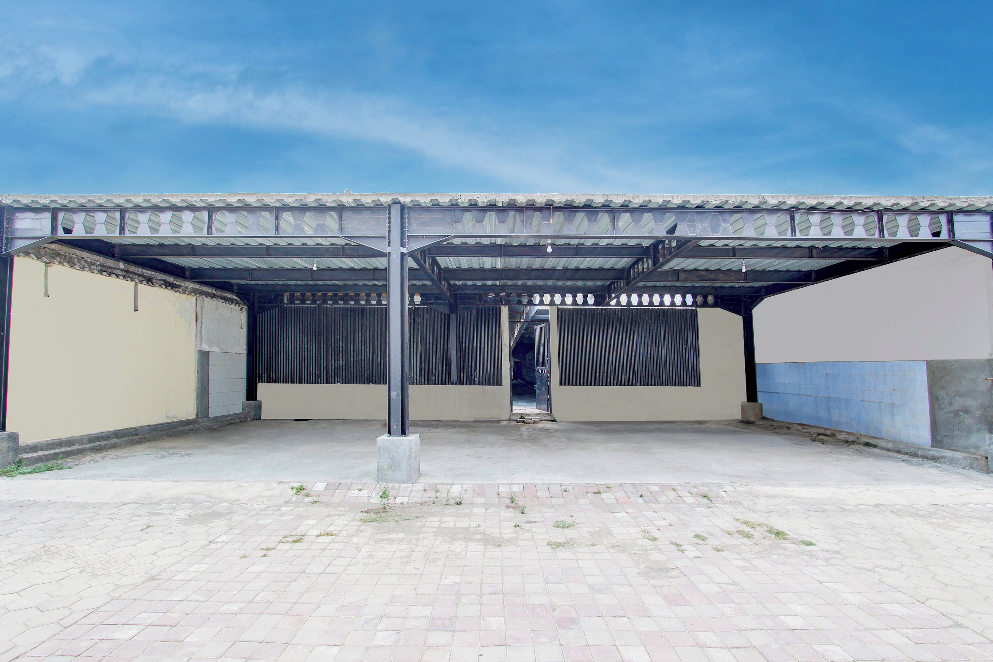 Spot On 93245 Guet House Mulia Dua Syariah