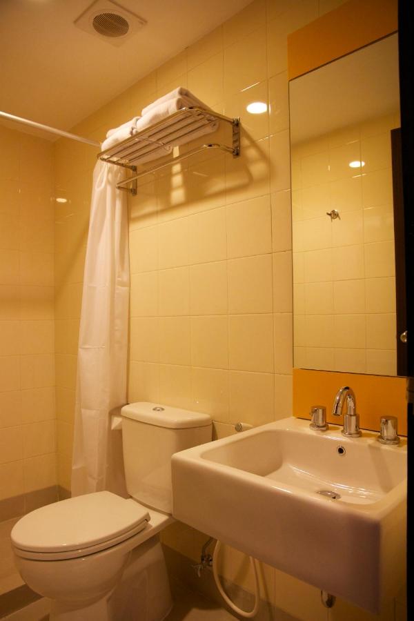 Amaris Hotel Bandara Soekarno Hatta