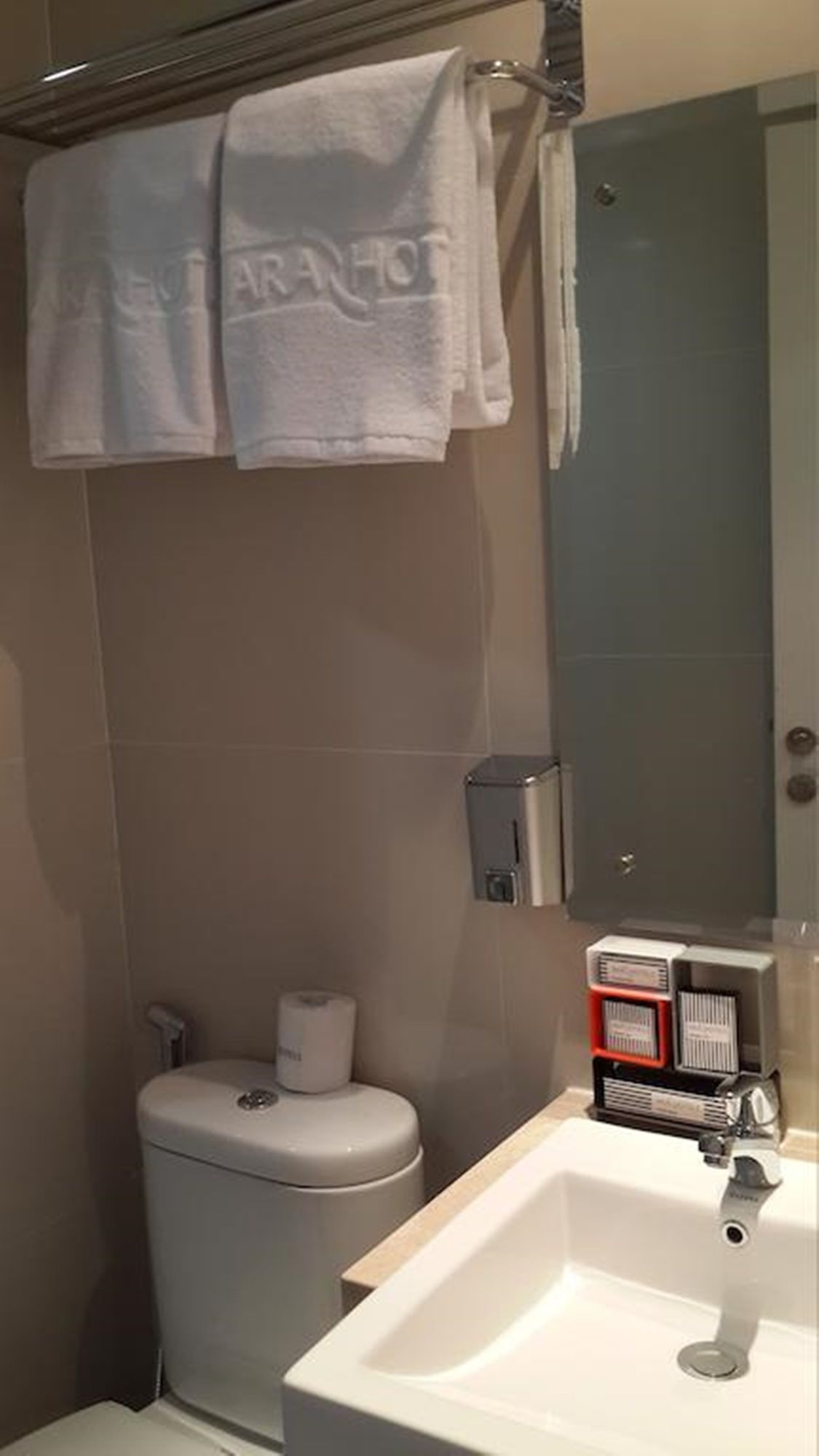 Vega Hotel Gading Serpong