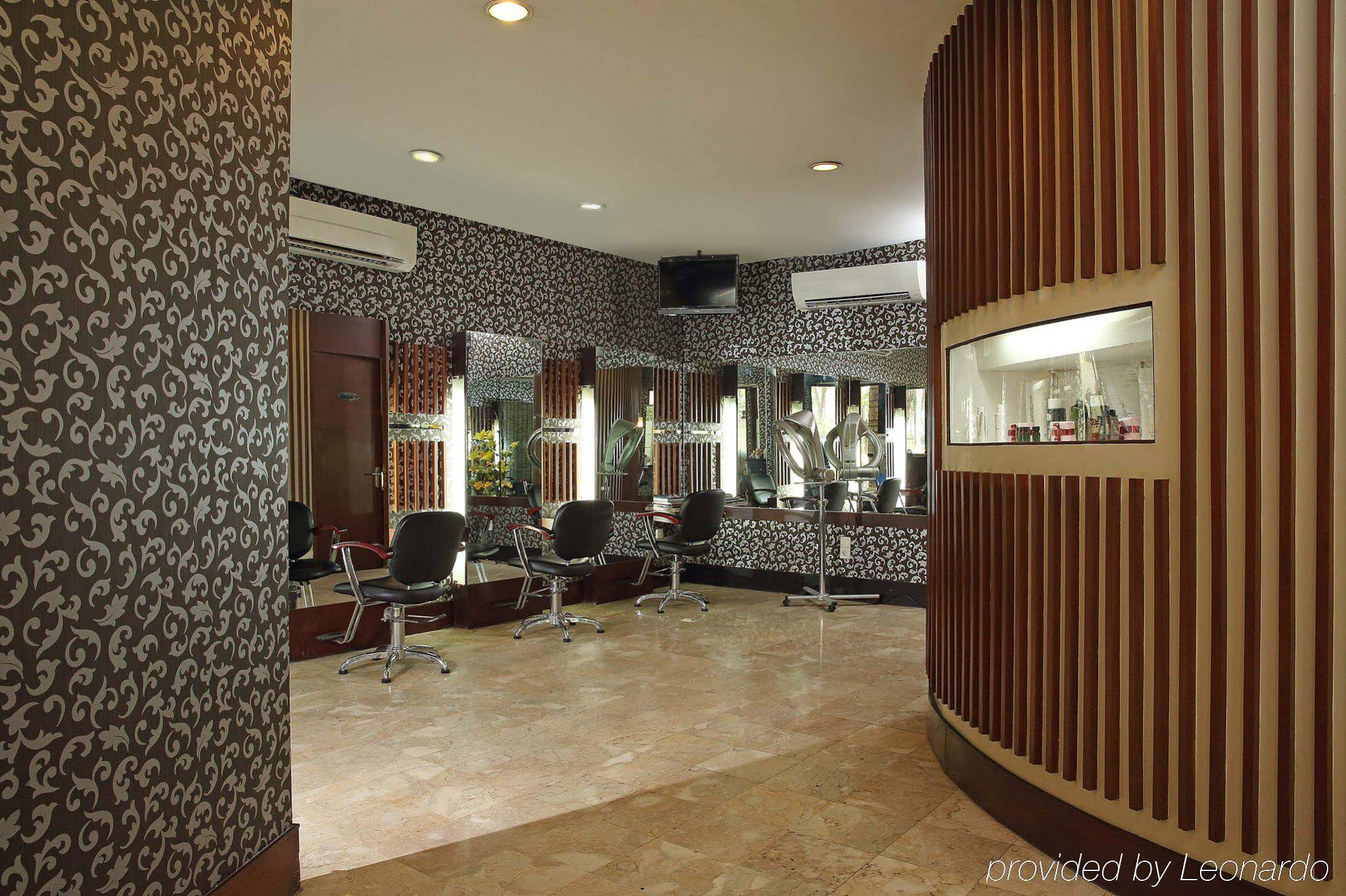 Aryaduta Lippo Village