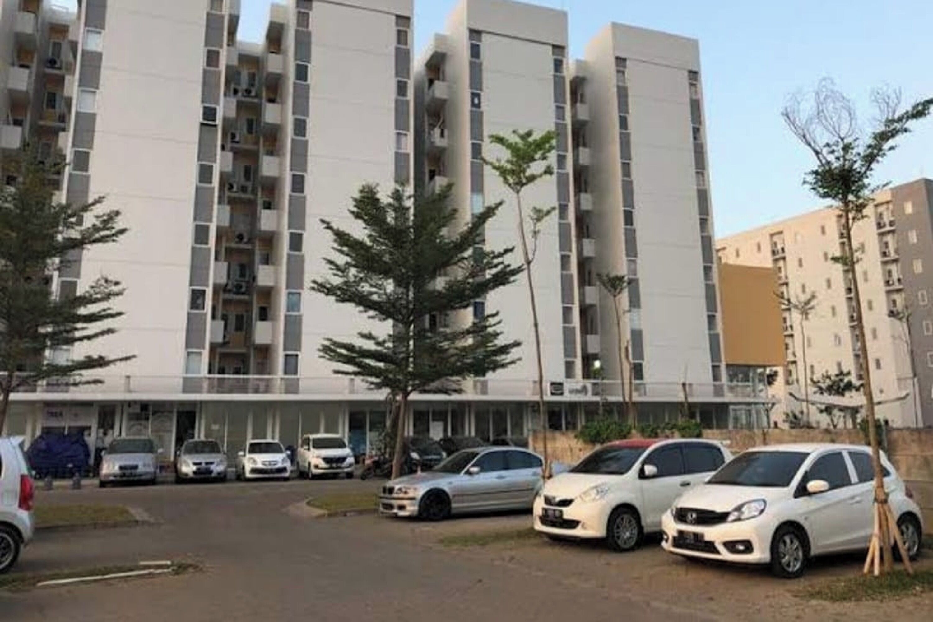 Barata Hotel Near Bandara Soekarno Hatta