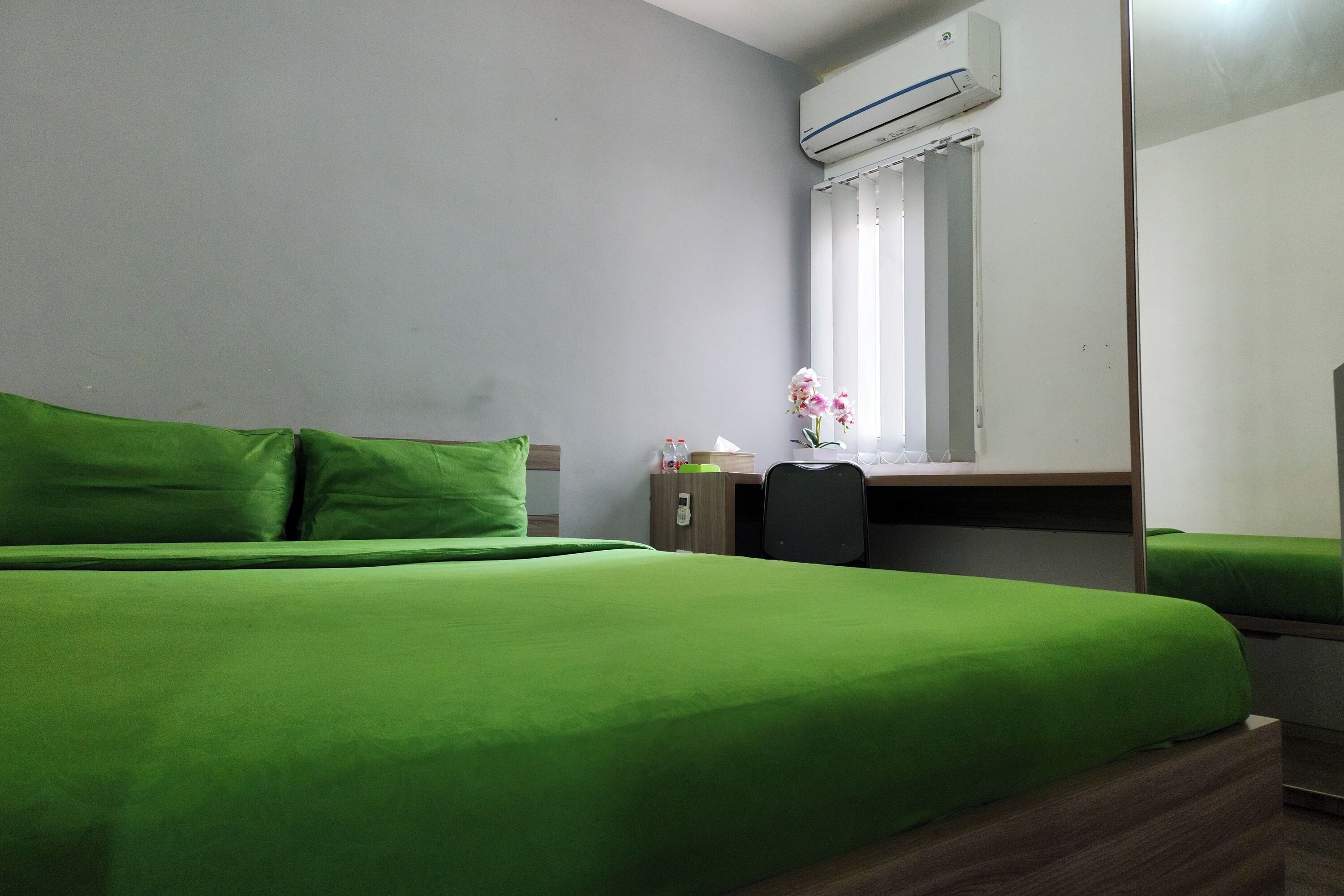 Barata Hotel Near Bandara Soekarno Hatta