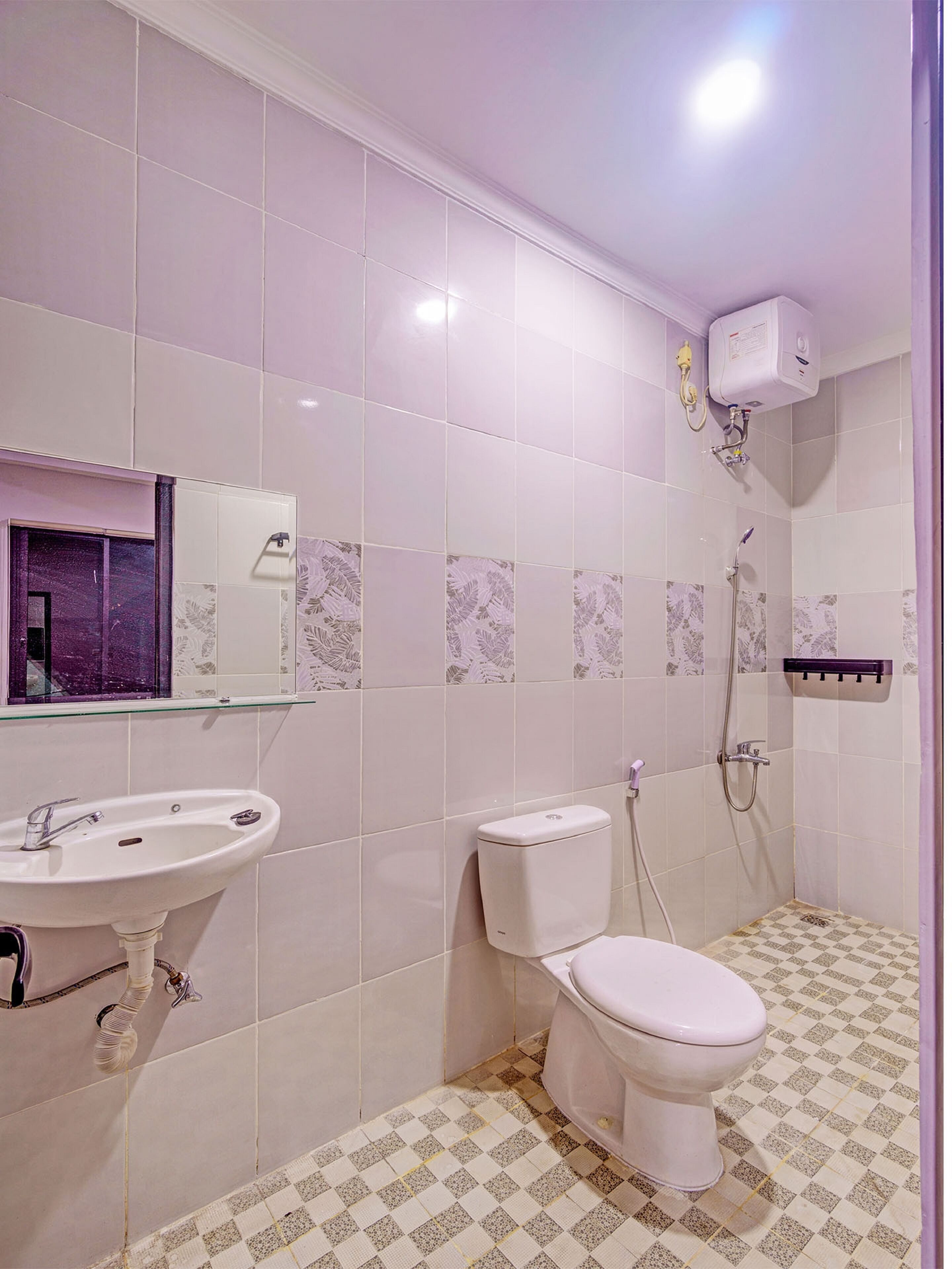 Capital O 93068 D Twinz House Syariah