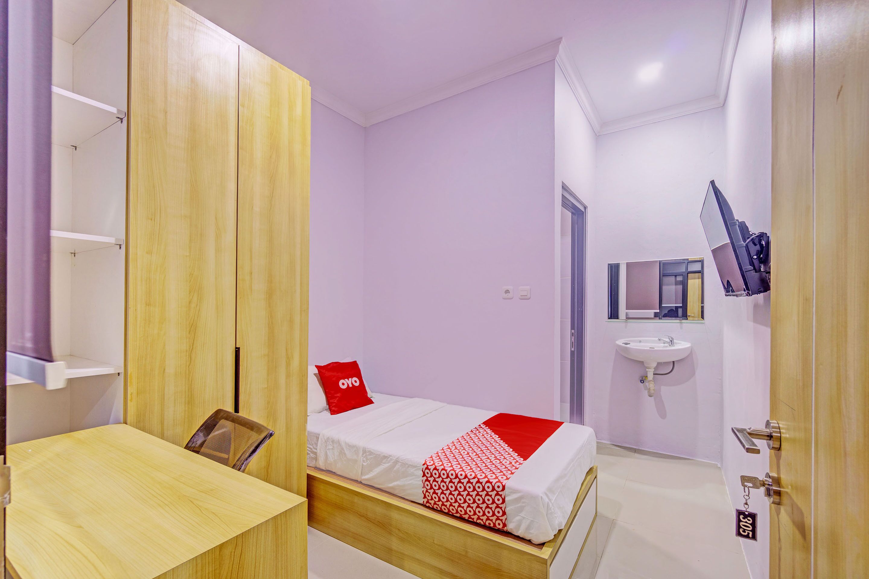 Capital O 93068 D Twinz House Syariah