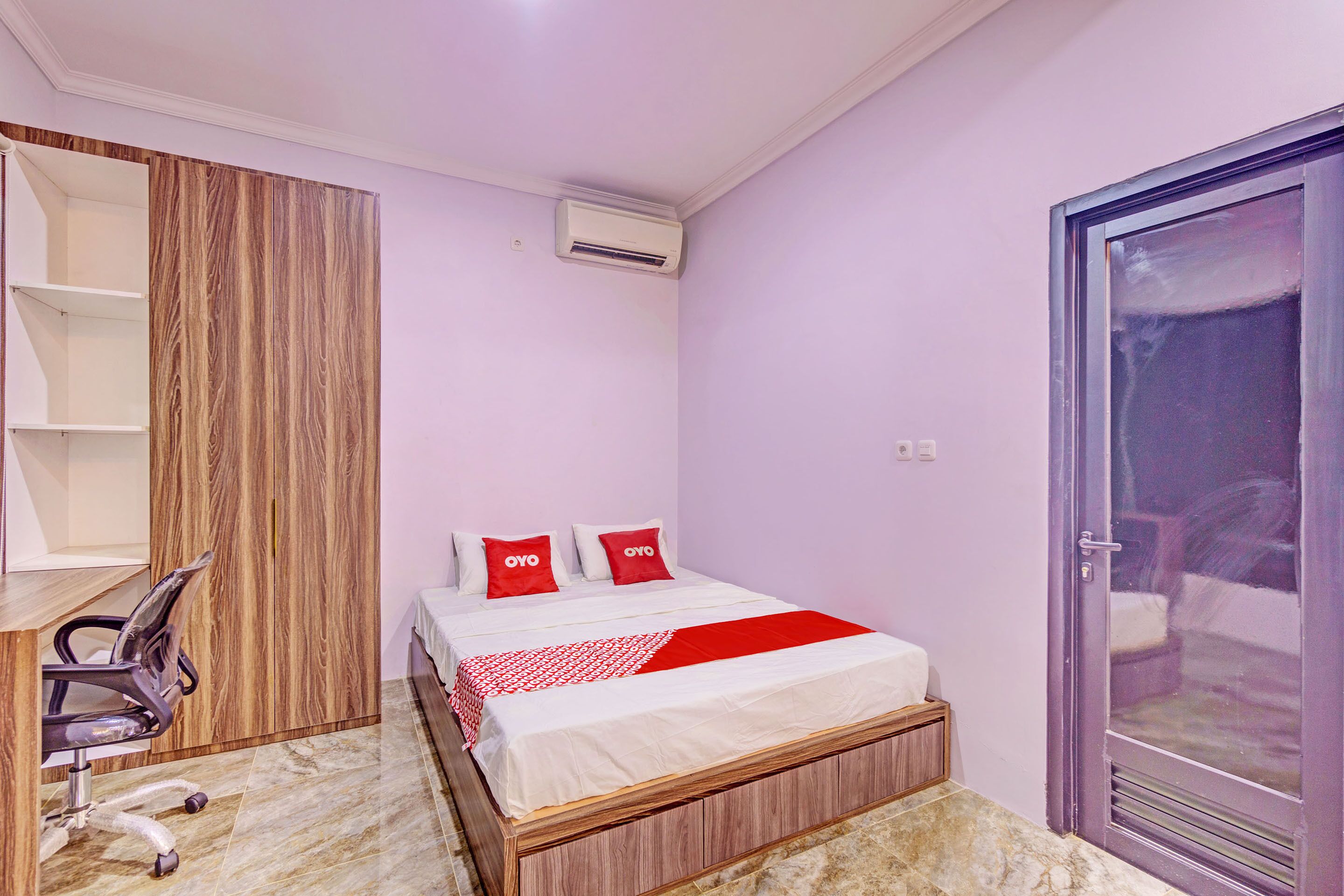 Capital O 93068 D Twinz House Syariah