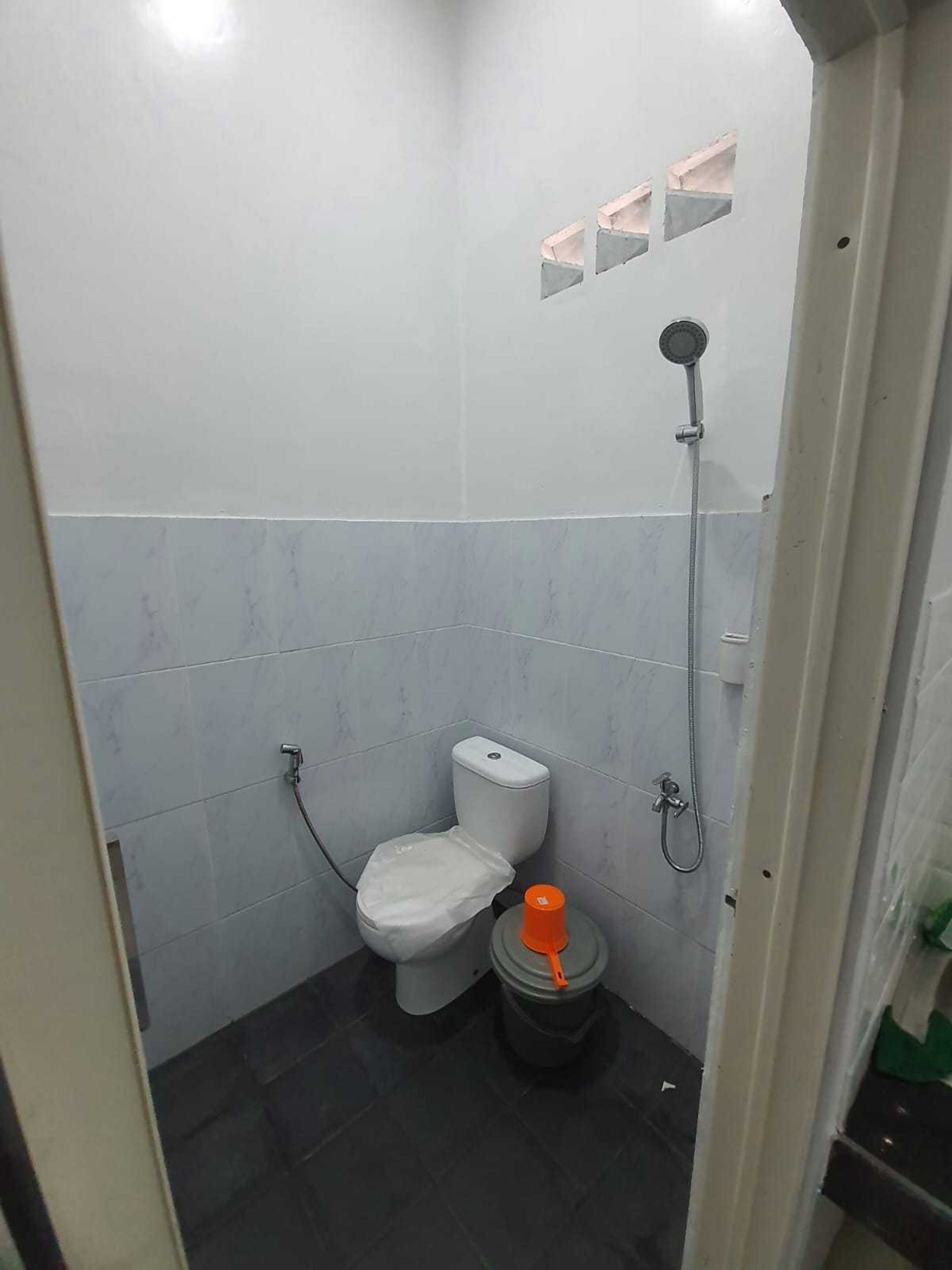 EXPRESS O Kost Mazbie Syariah