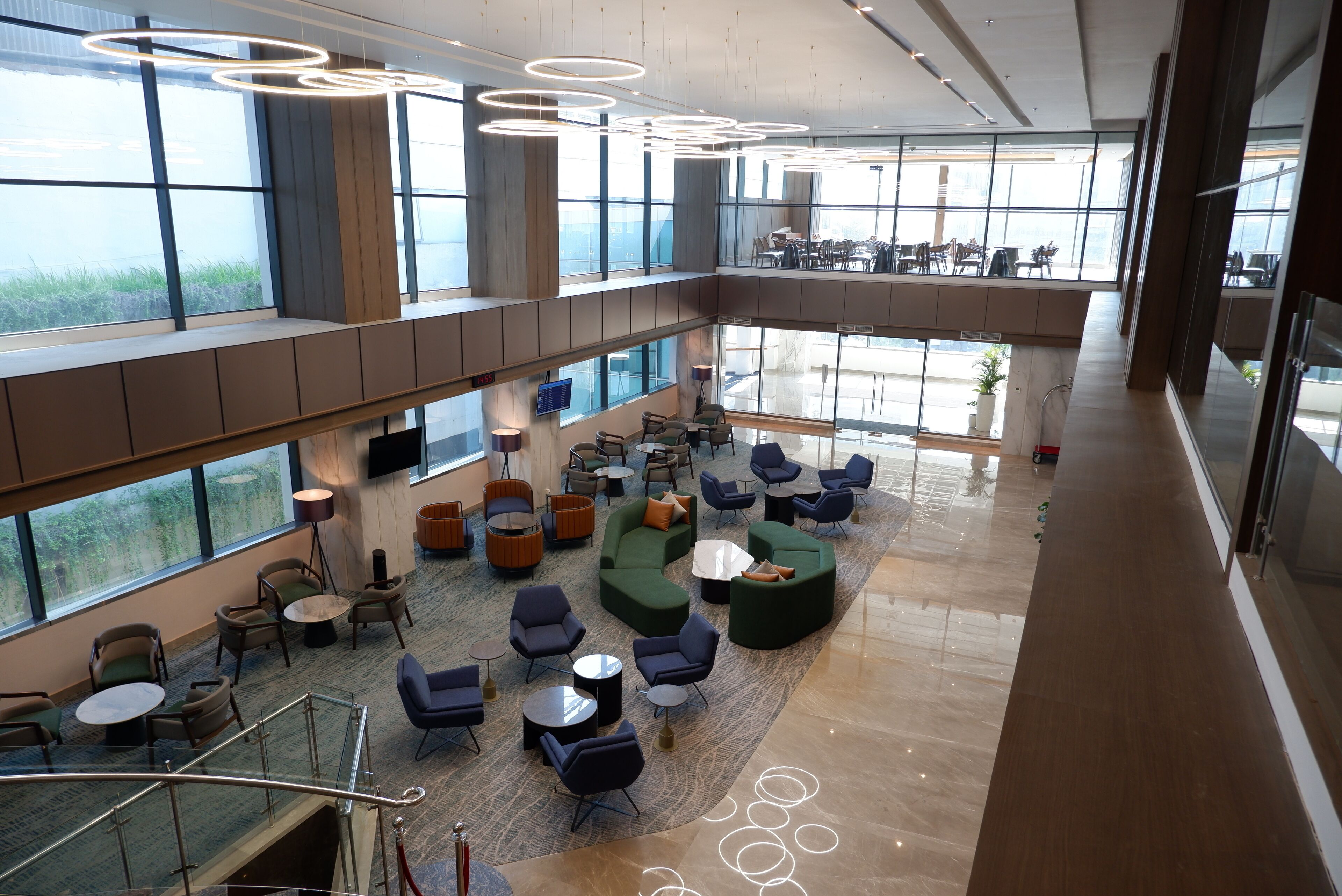 Grand Anara Airport Hotel