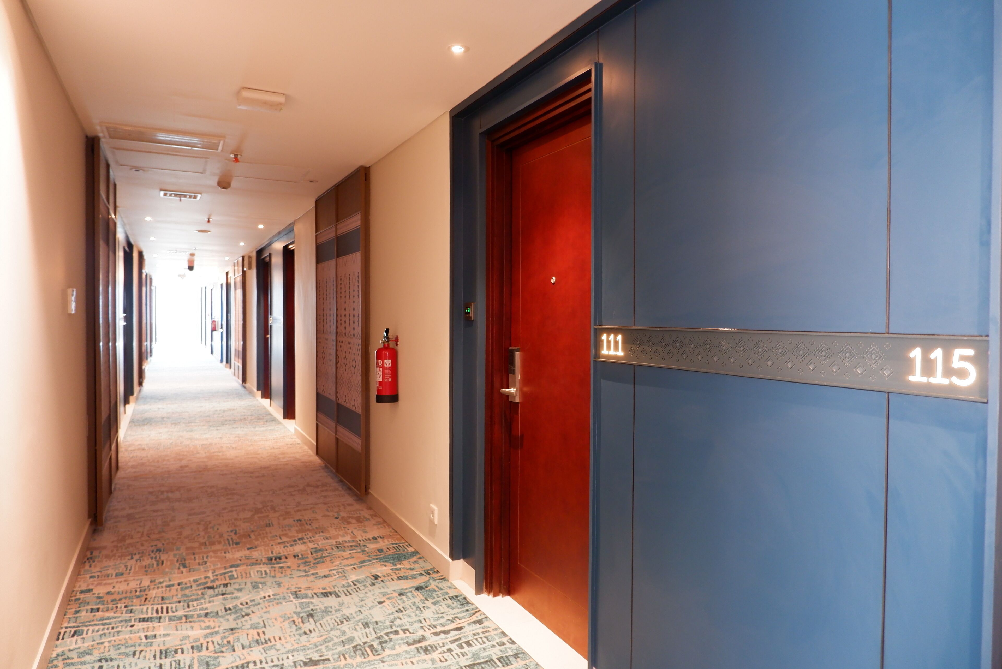 Grand Anara Airport Hotel