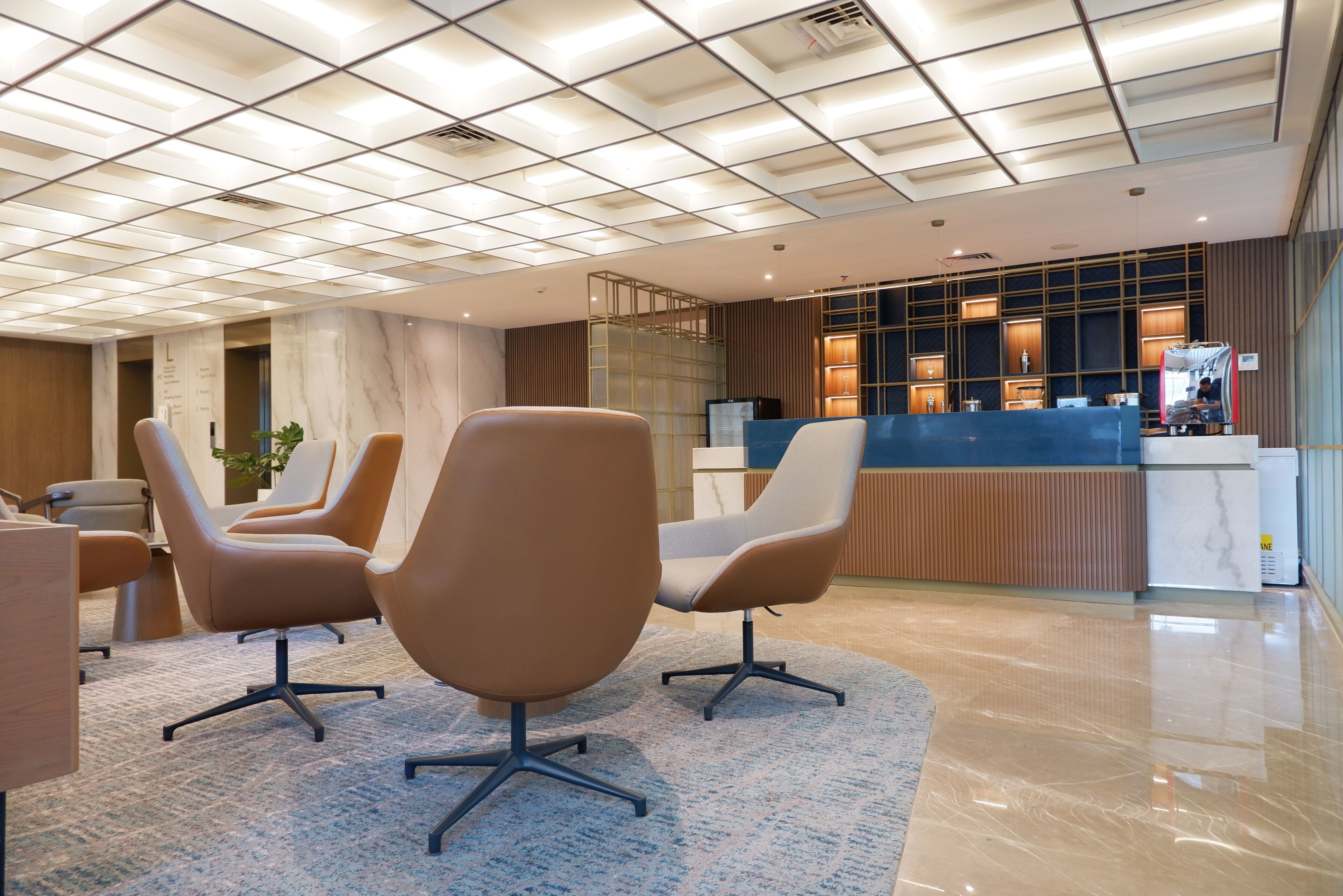 Grand Anara Airport Hotel